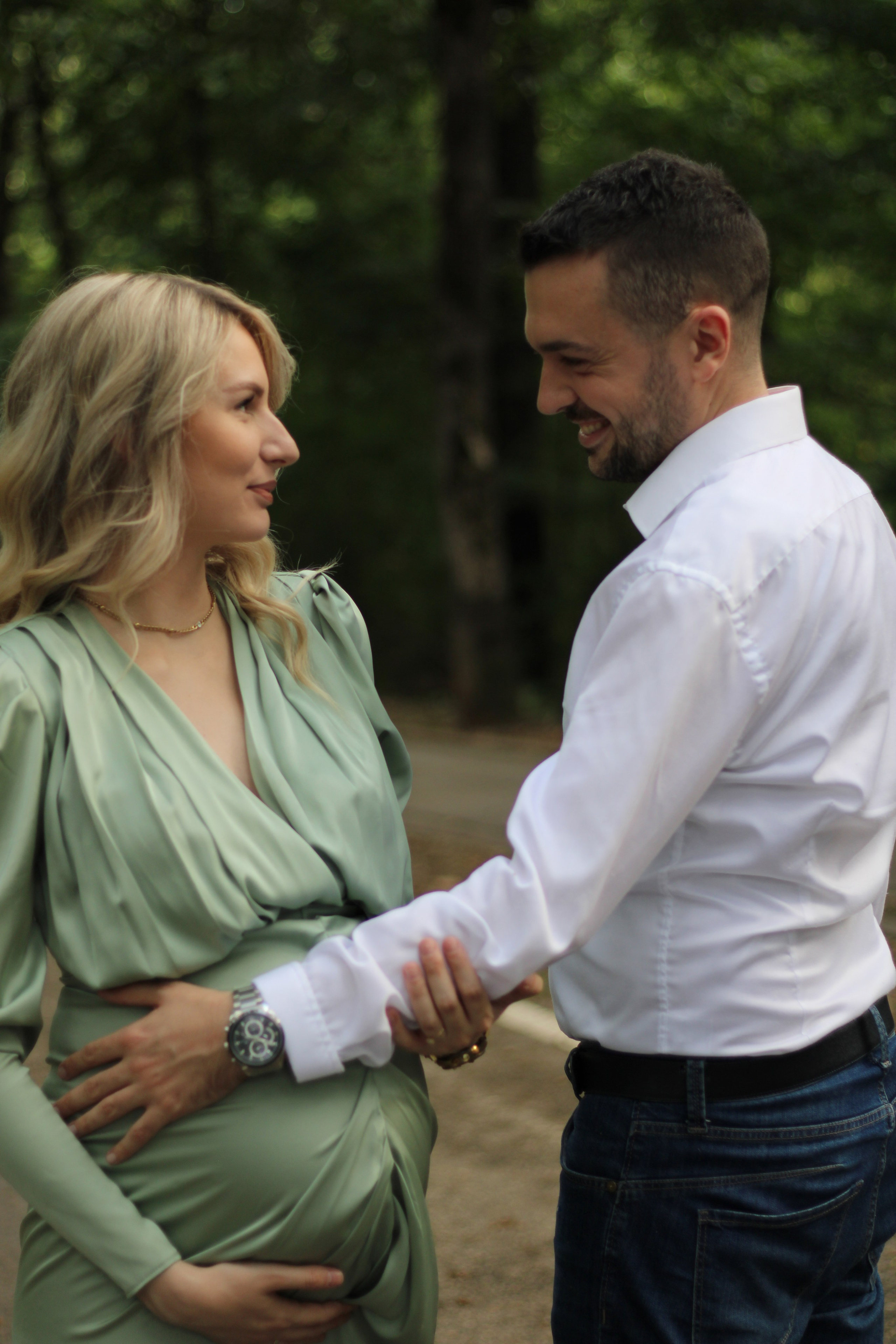 Fotografisanje venčanja, porodičnih trenutaka i portreta