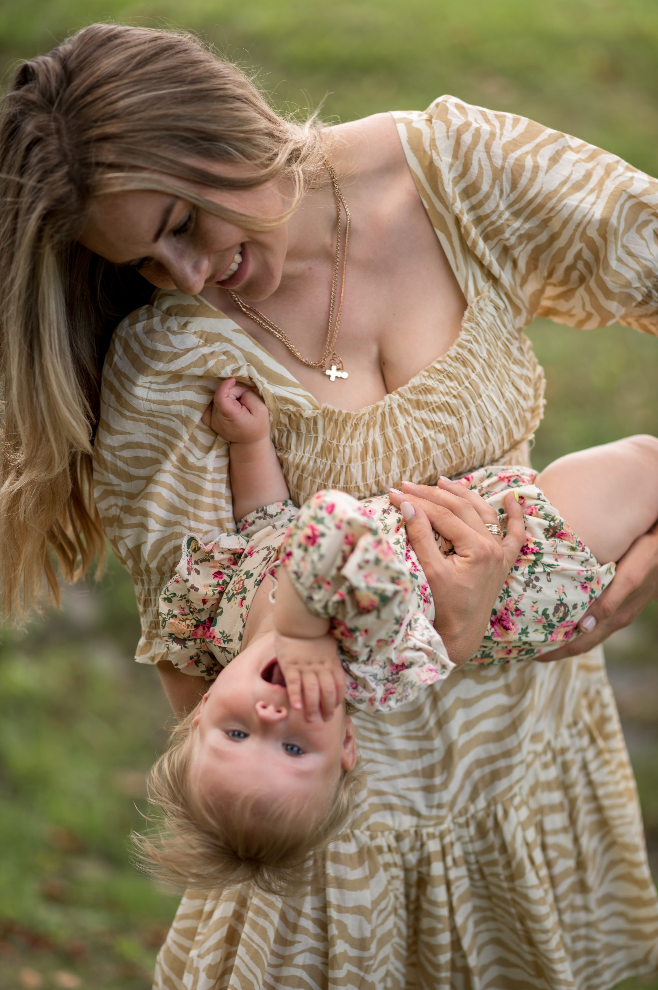Семейная фотосессия на природе. Семейный и детский фотограф в Минске Надежда Савицкая