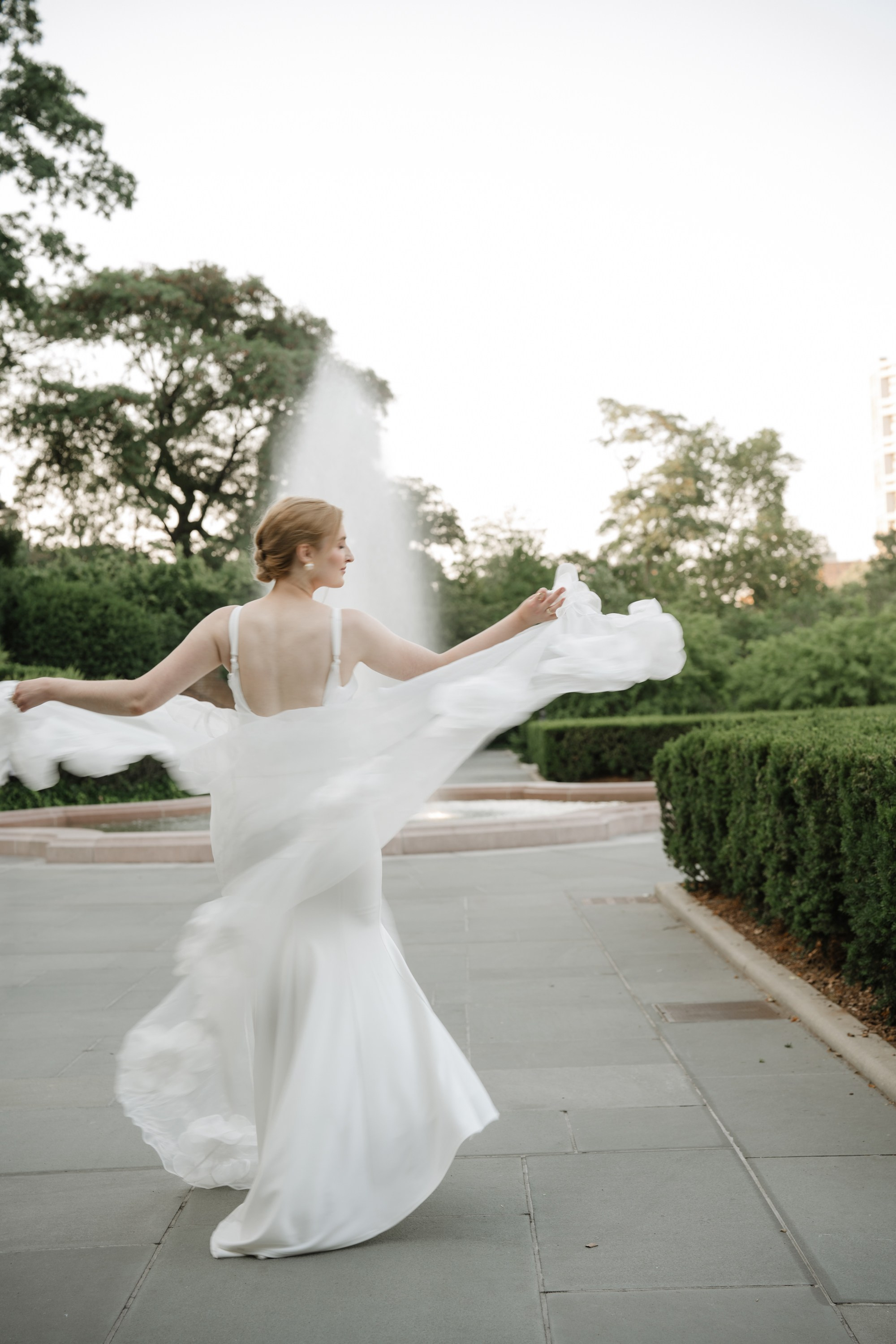 Natalie as a Runaway bride. Portrait and wedding photographer in New York