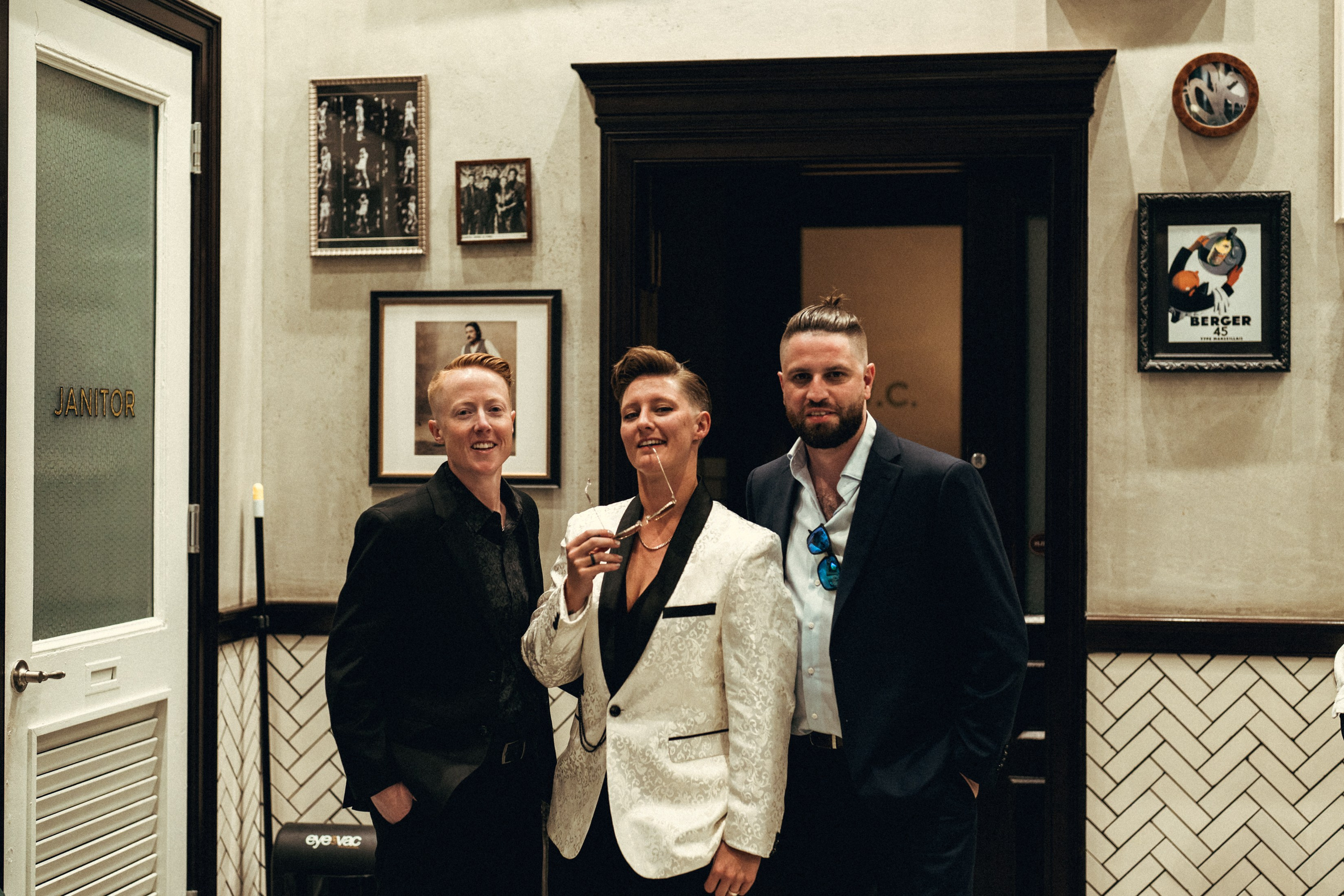 Christina’s bachelor party. Wedding & elopement photographer Viktoriya Kravtsov. Las Vegas