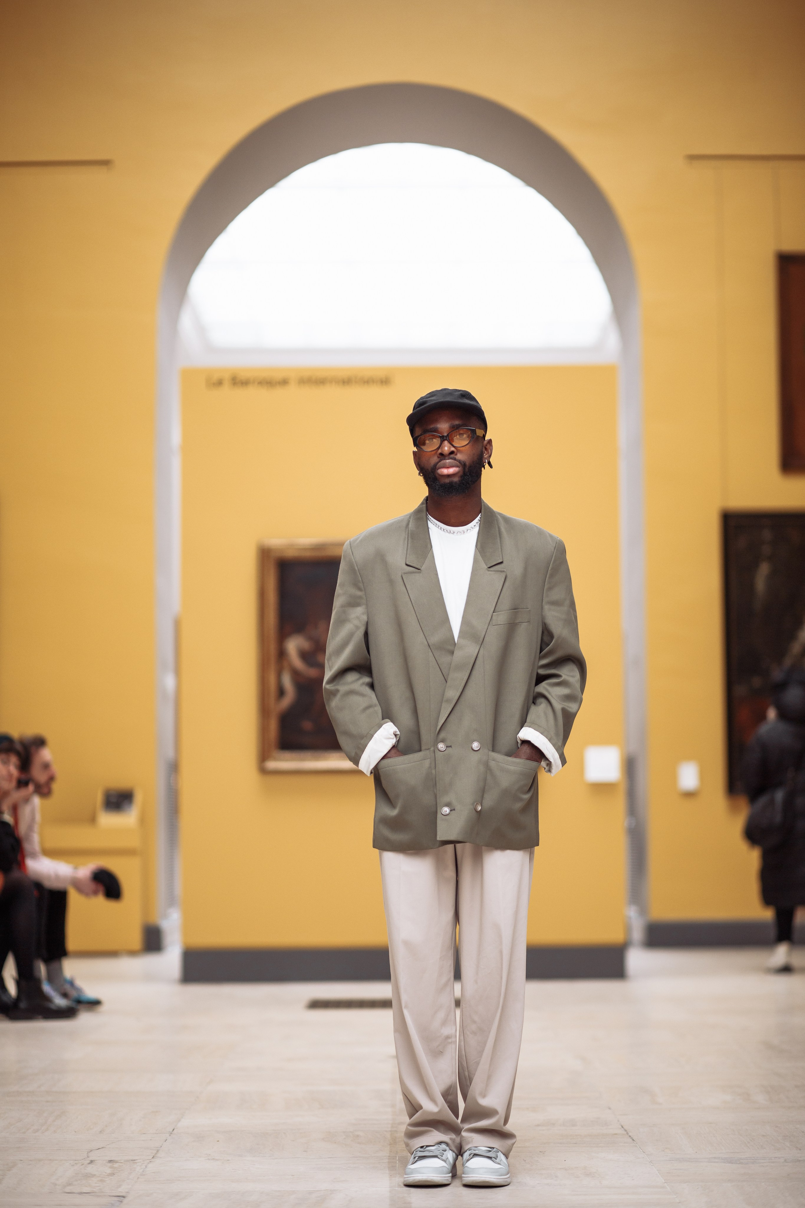 Urban or nature portrait photo session. Weeding Photographer in Bordeaux, Florin Tugui