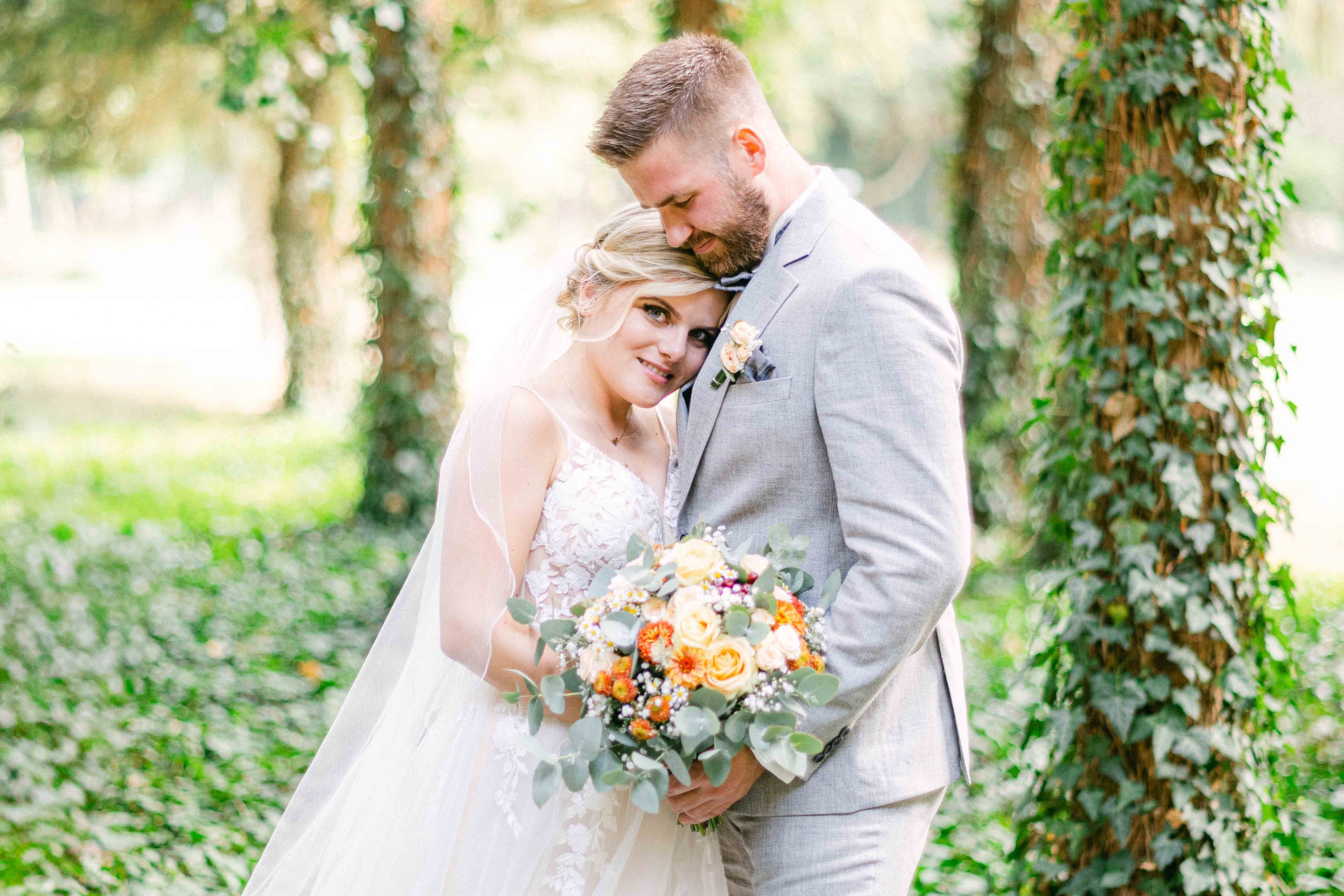 Brautpaar bei ihrer Hochzeit im Rittergut Voldagsen