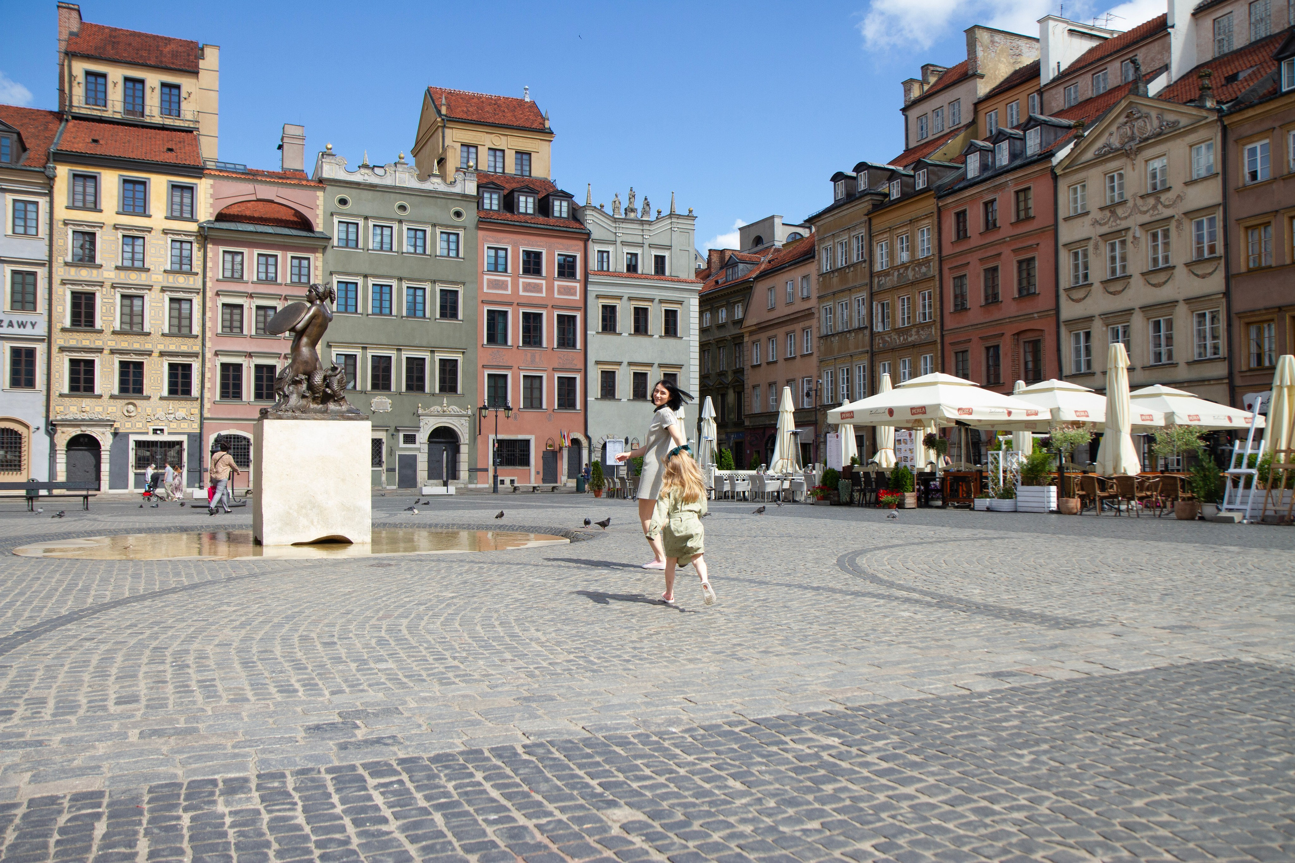 Прогулянка по старому місту Варшави. Весільний та сімейний фотограф Наталія Дудник. Дніпро, Україна/Європа