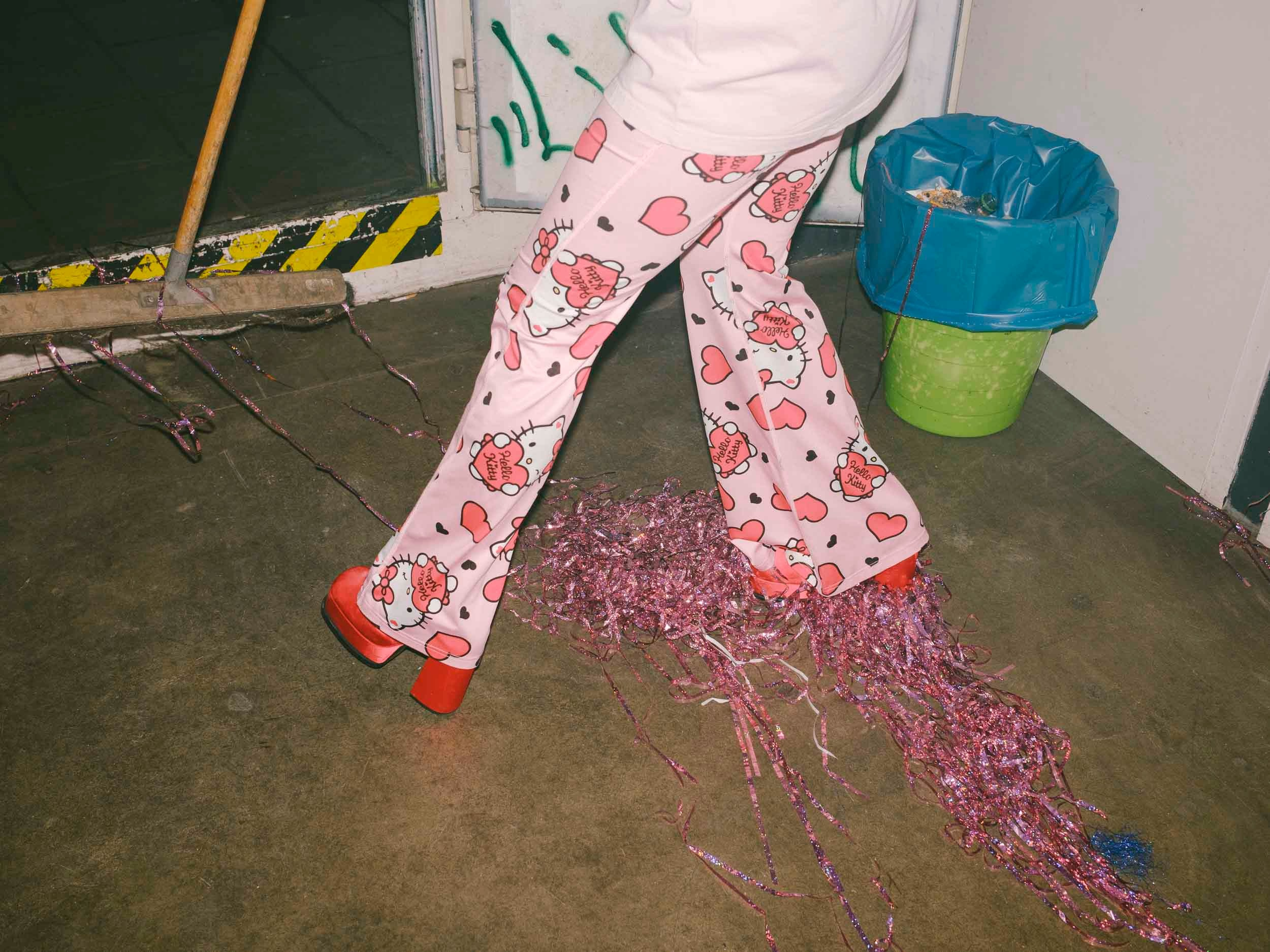 Nightlife. Photographer Viktor Nikishov