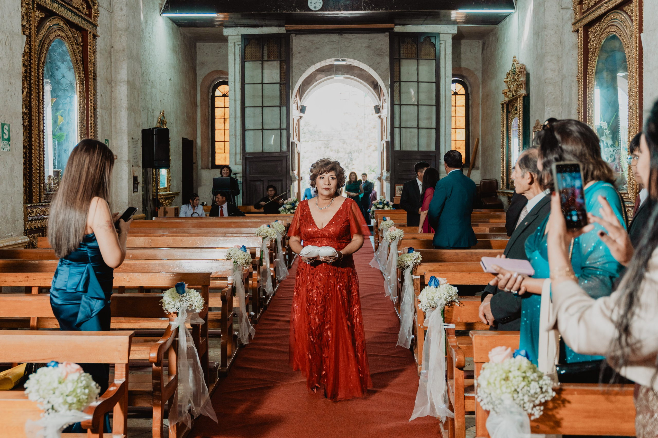GABRIELA + JORGE | BODA CIVIL RELIGIOSA. Studio KVTA | Fotografía y Video de Bodas en Arequipa