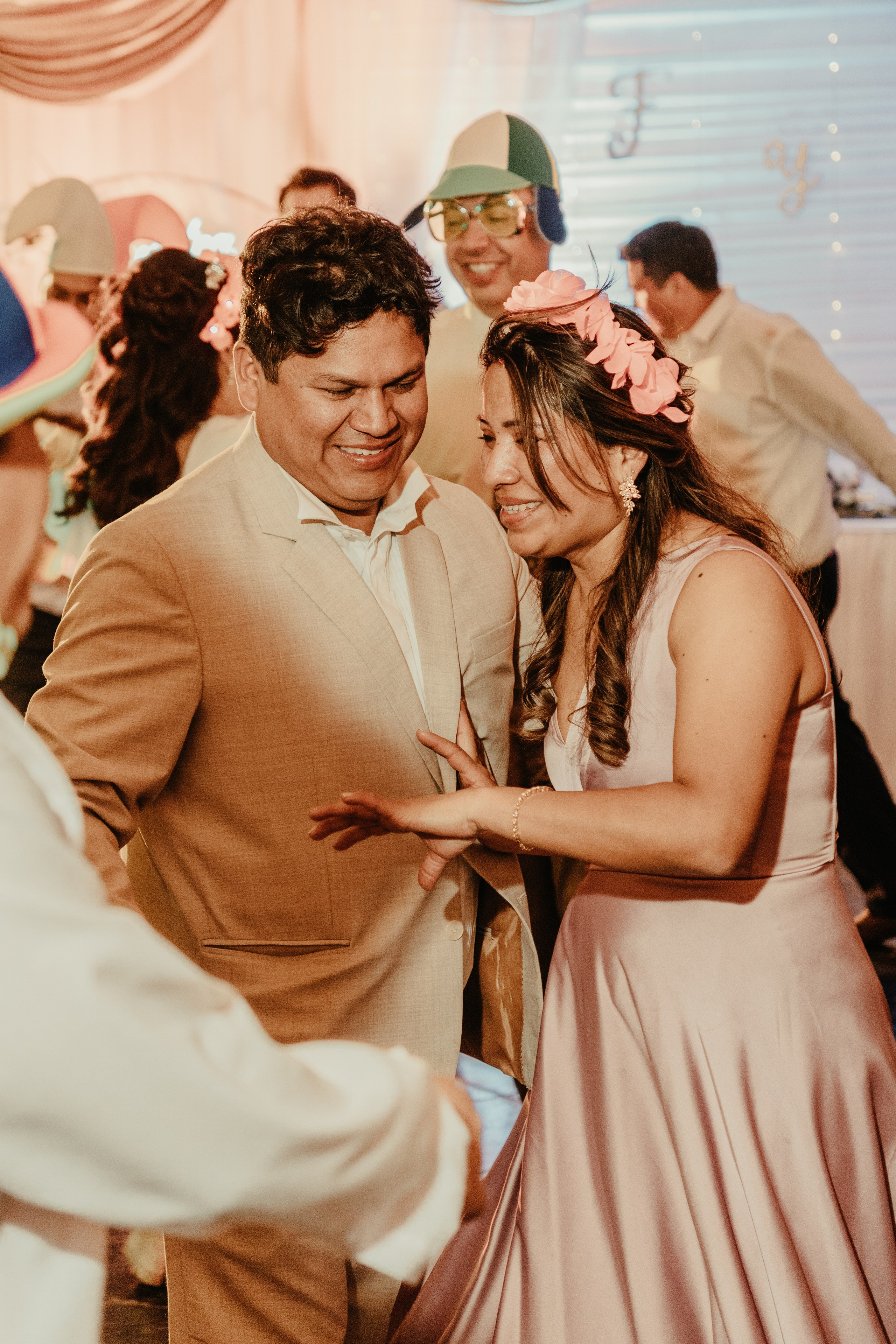 VANESSA + FRANKLIN BODA RELIGIOSA. Studio KVTA | Fotografía y Video de Bodas en Arequipa