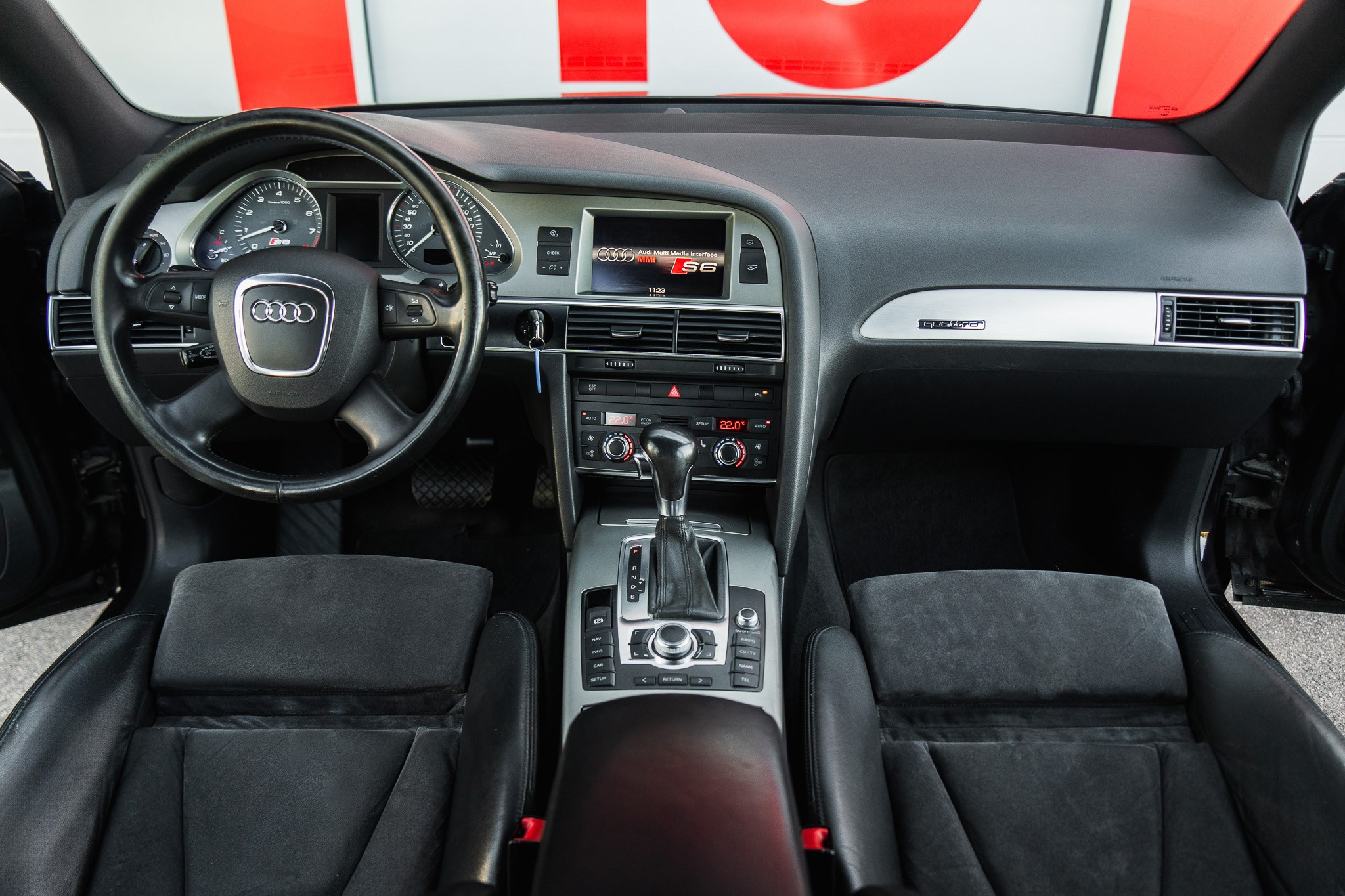 AUDI S6 V10. LOHA VISUALS — AUTOMOTIVE PHOTOGRAPHY