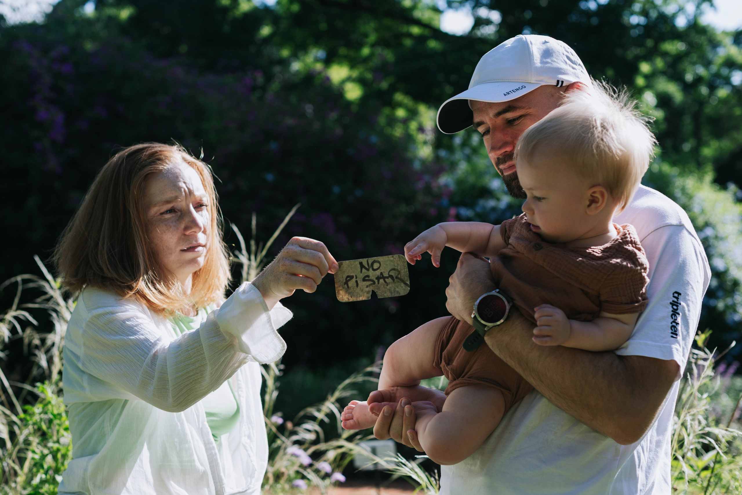 The day they turned one. Photographer @elmirkami in the city of Buenos Aires