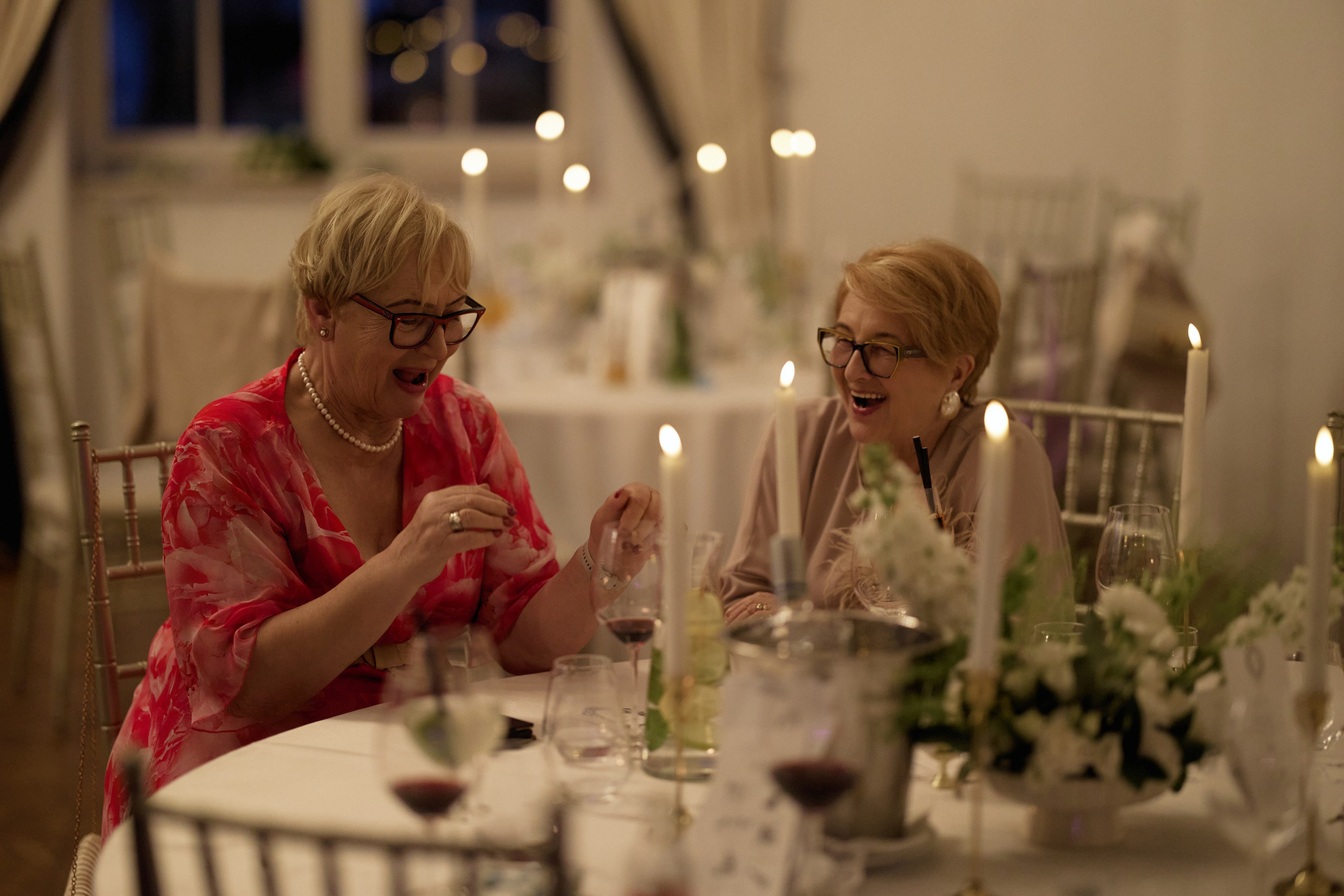 Wiktoria & Kacper. Pałac Goetz. Fotograf ślubny i rodzinny w Krakowie Yana Klymova