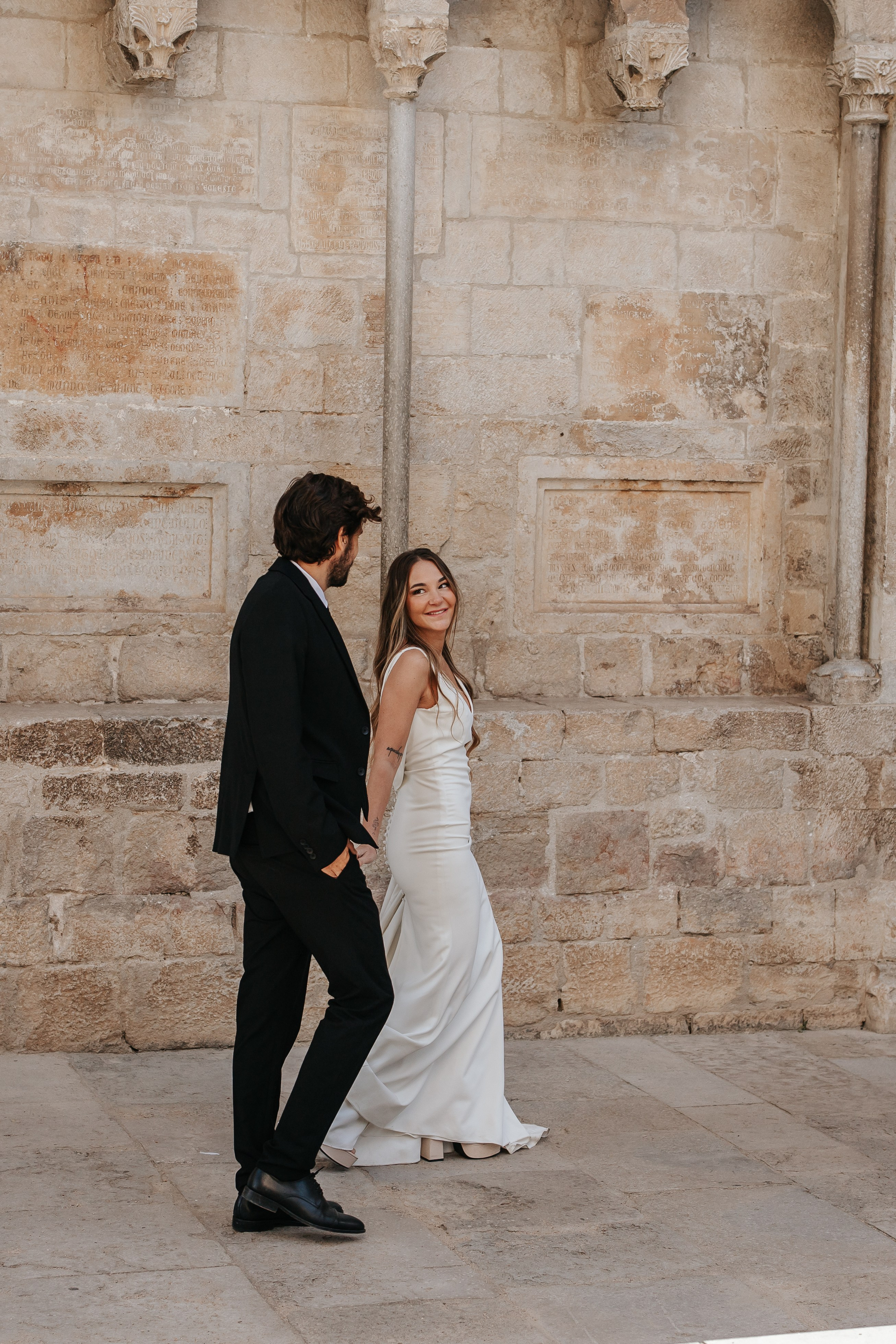 Barbara+Carlos, Girona, Love story. Wedding photographer in Catalonia