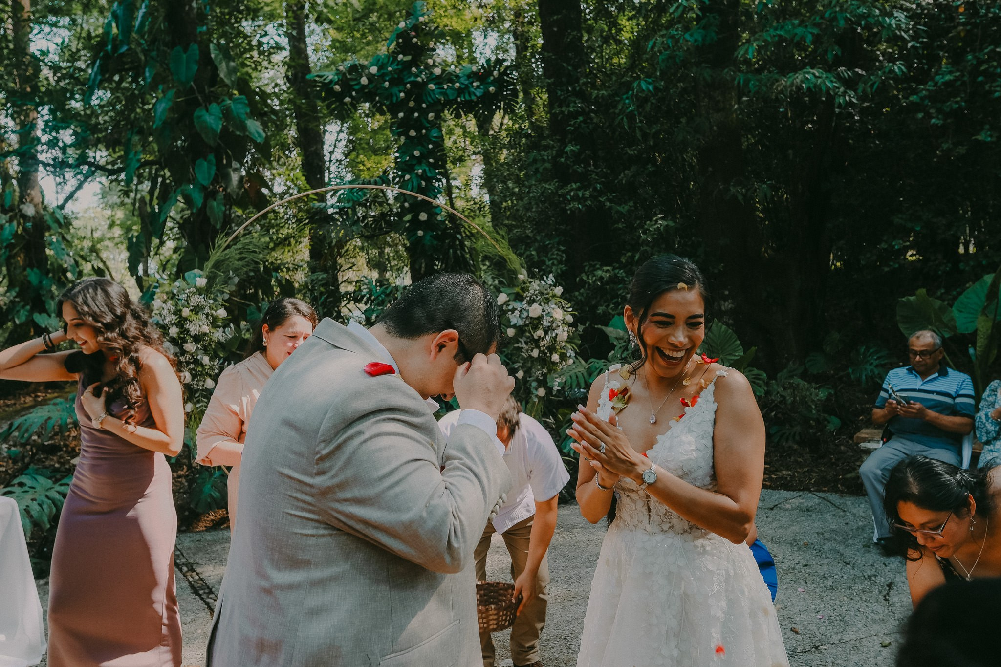 Vianney & Roberto. Wedding and family photographer in Mexico City