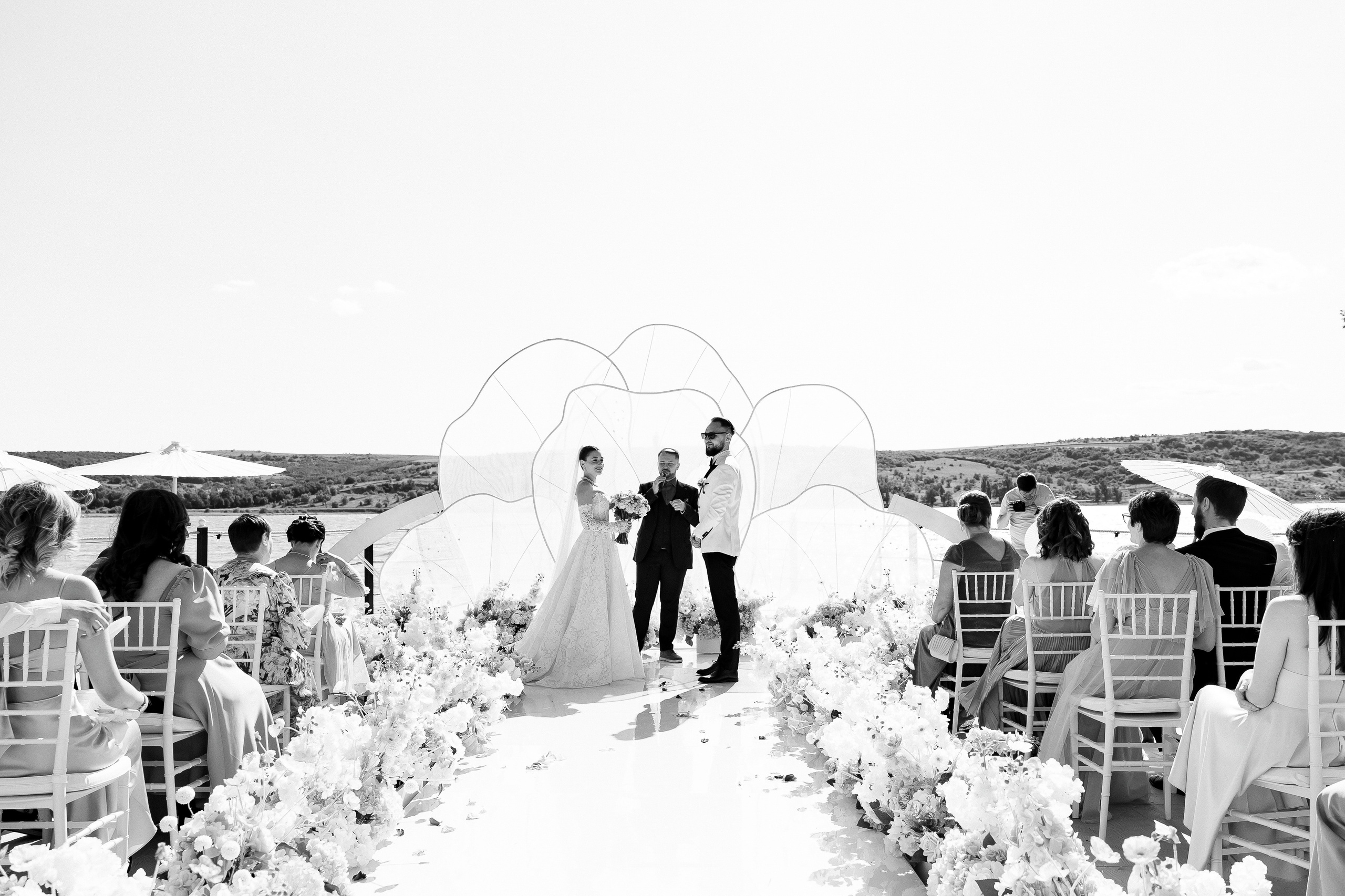 Florin & Corina — Complexul Turistic Costesti — Wedding Day. Servicii Foto și Video 067188353