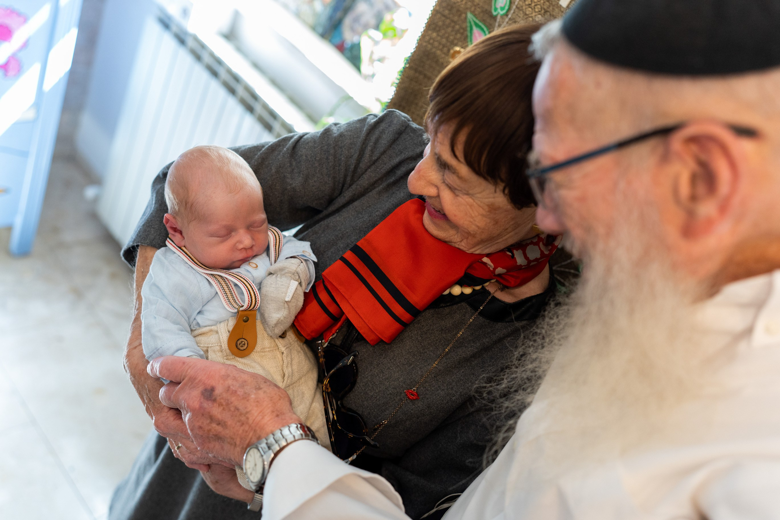 משפחת ברנד. יוסף מזרחי צילום חתונה, ברית וזוגיות. צלם מקצועי שאוהב להוציא אתכם הכי יפים ברגעים הכי מרגשים
