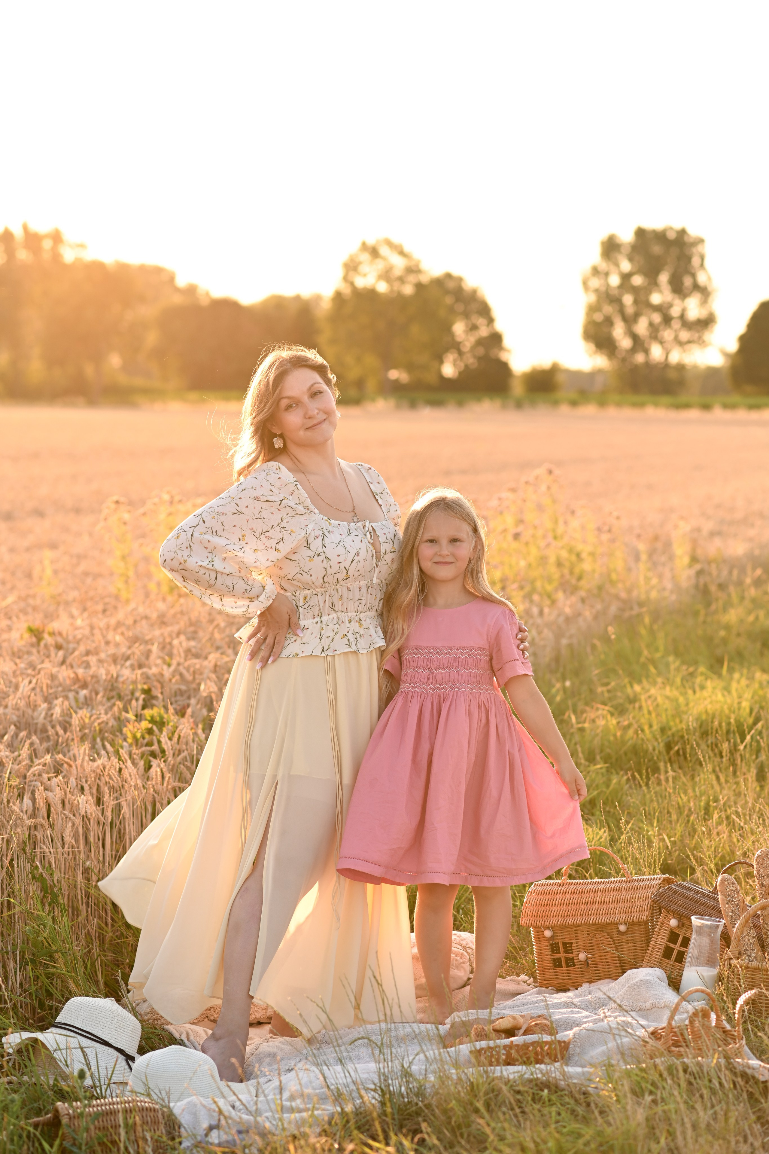 Familienfotoshooting im Studio & Outdoor |Köln, Aachen, Düren. Neugeborene, Baby Fotografin in Düren (NRW) - Vitalina Unruh
