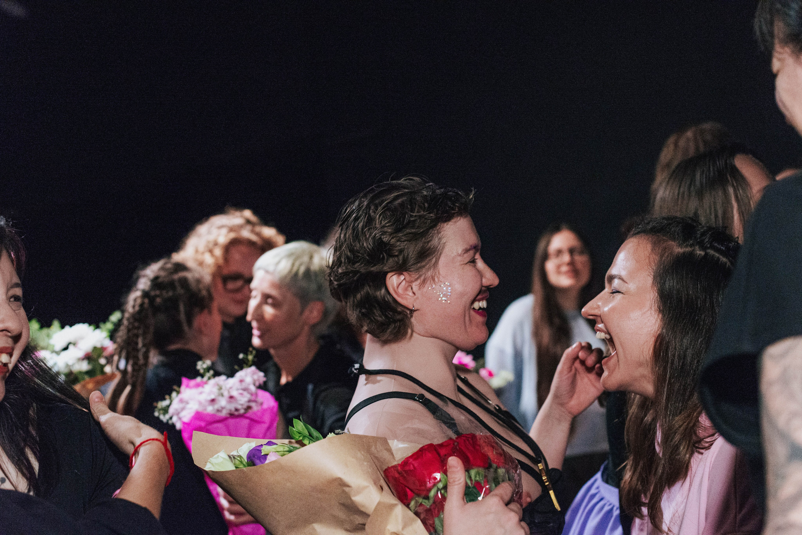 Анонс. Полковник и птицы. Фотограф @elmirkami в городе Буэнос-Айрес