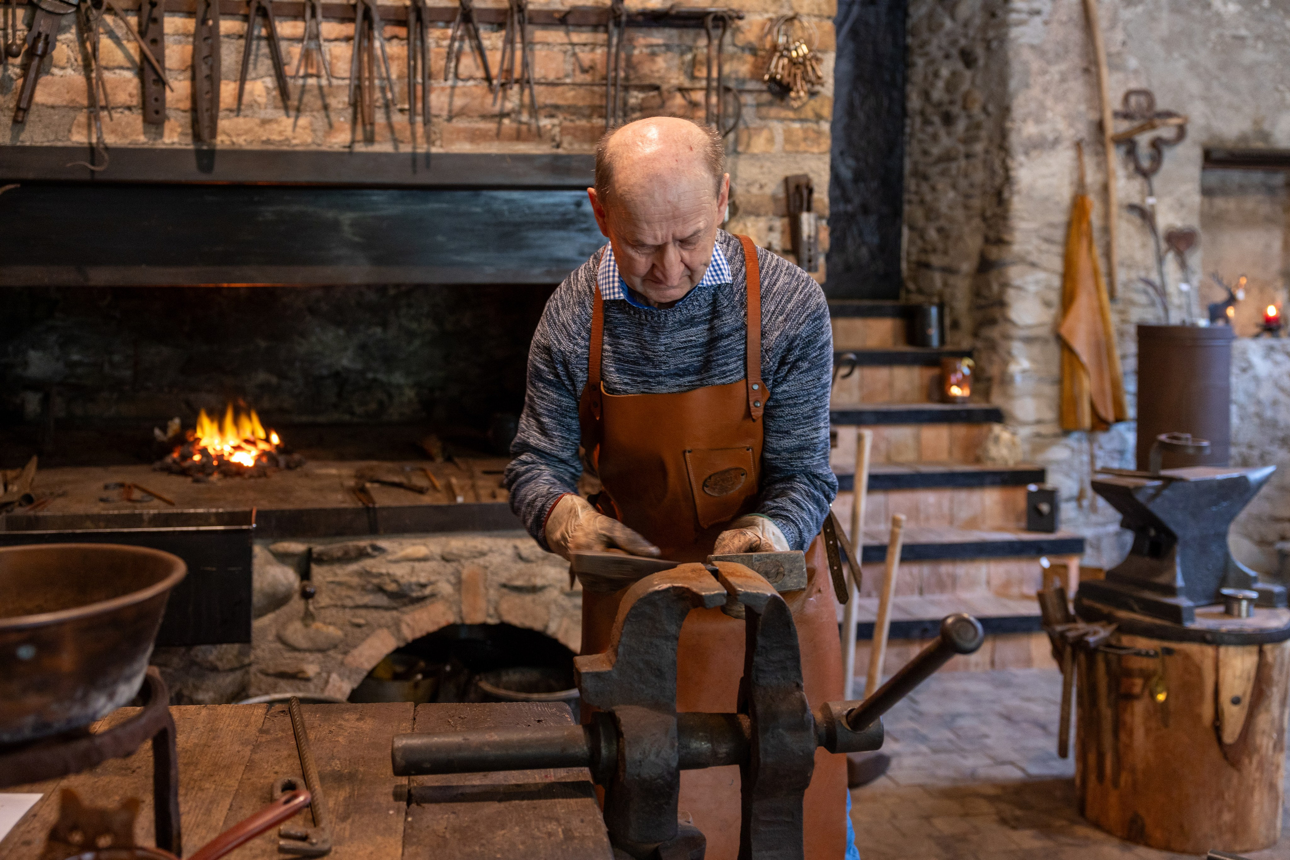 Schmied, Goldegg, 2024. Guzel Kolobova| Fotografin| Salzburg