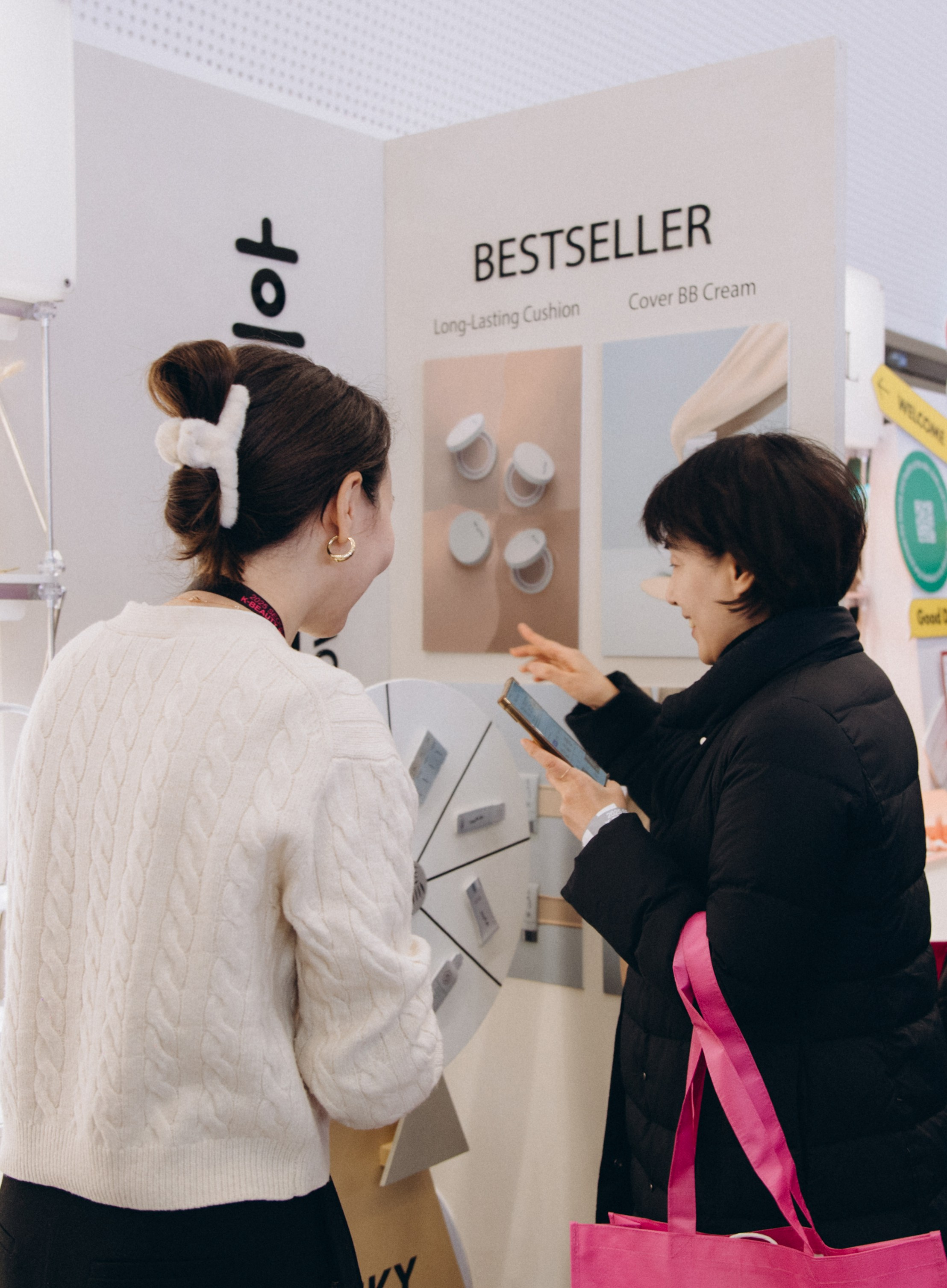 Seoul beauty expo 2025 (Black Rice). Portrait photographer in South Korea Olga Lian