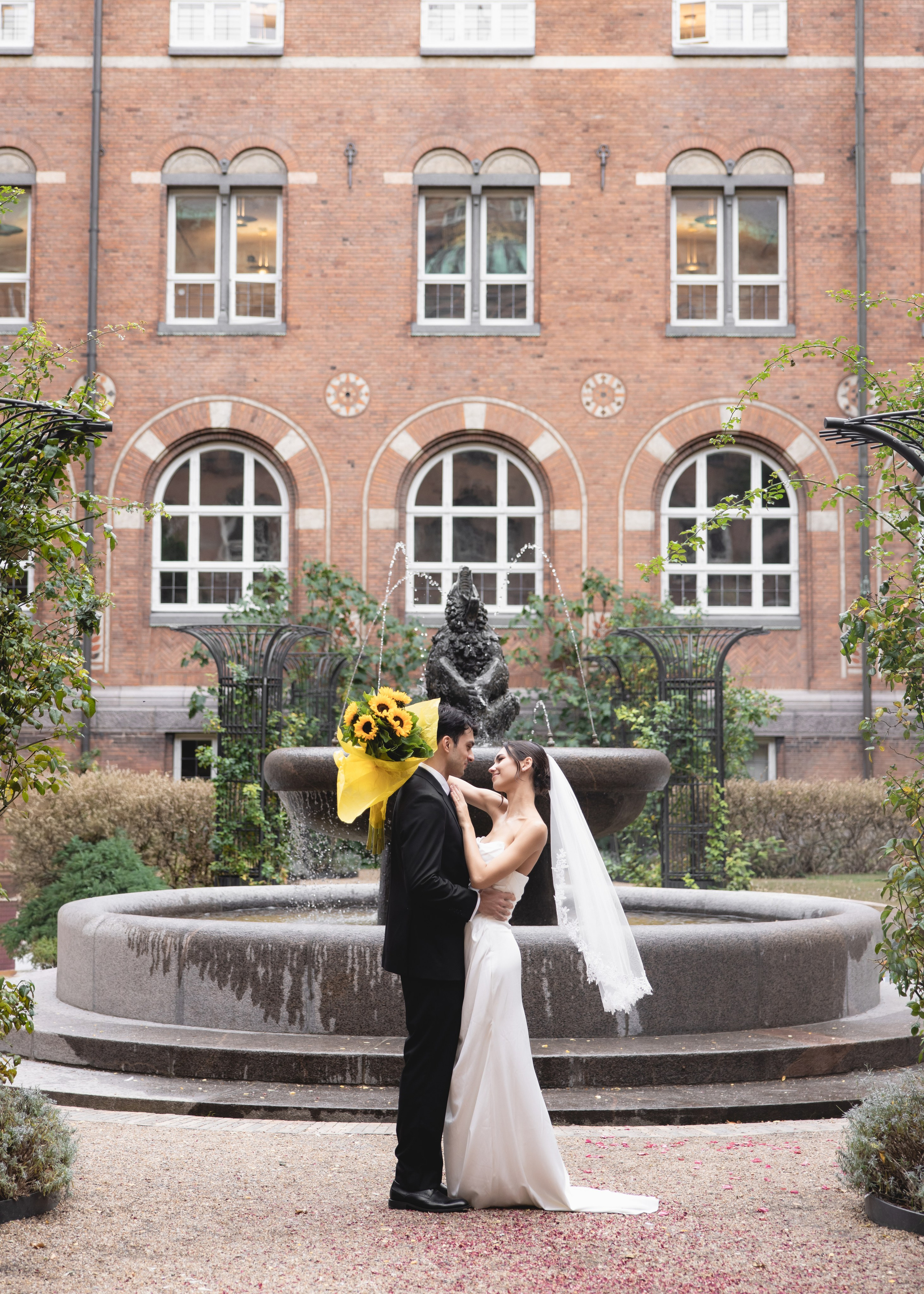 Julia and Lukas. Wedding Photographer Copenhagen | Julia Byron