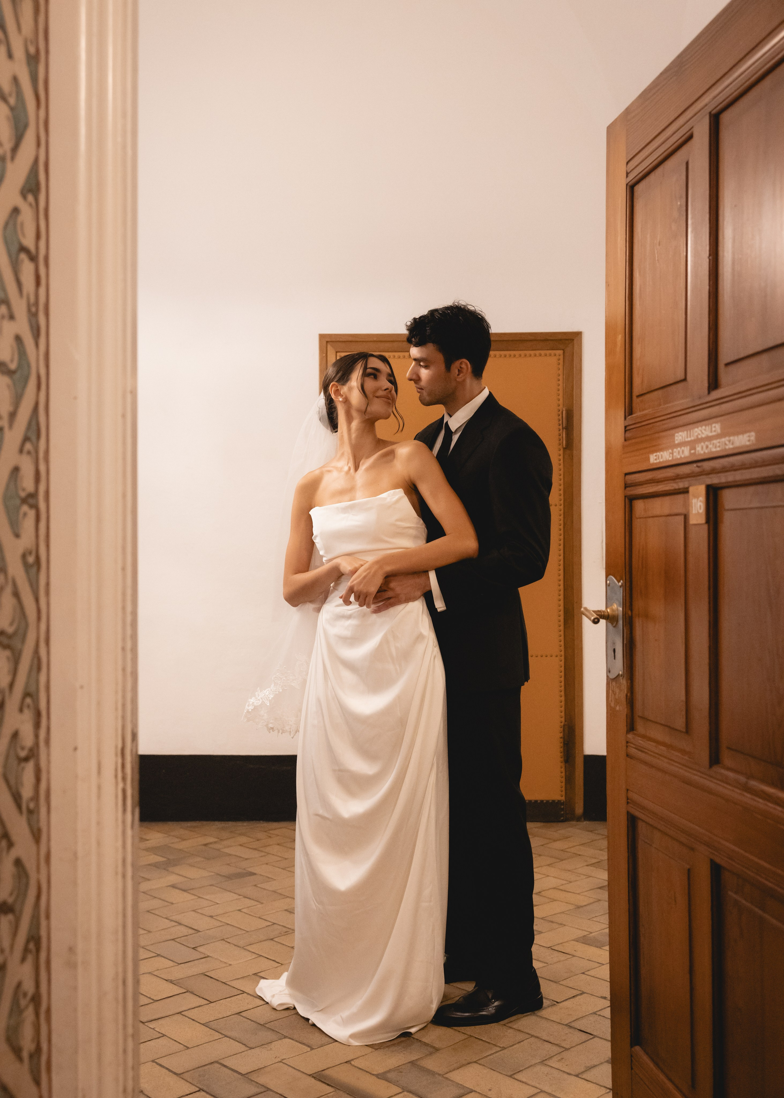Julia and Lukas. Wedding Photographer Copenhagen | Julia Byron