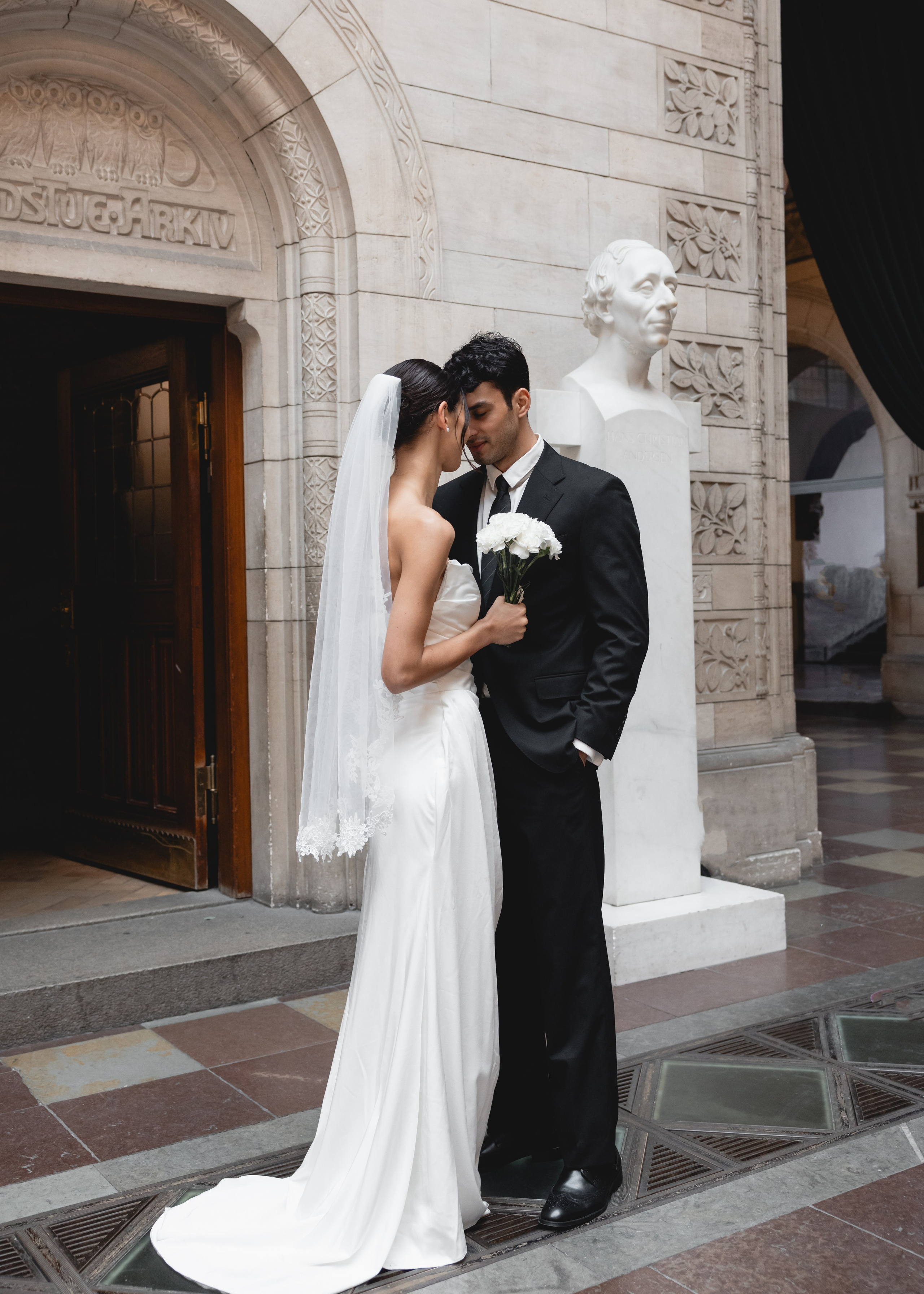 Julia and Lukas. Wedding Photographer Copenhagen | Julia Byron
