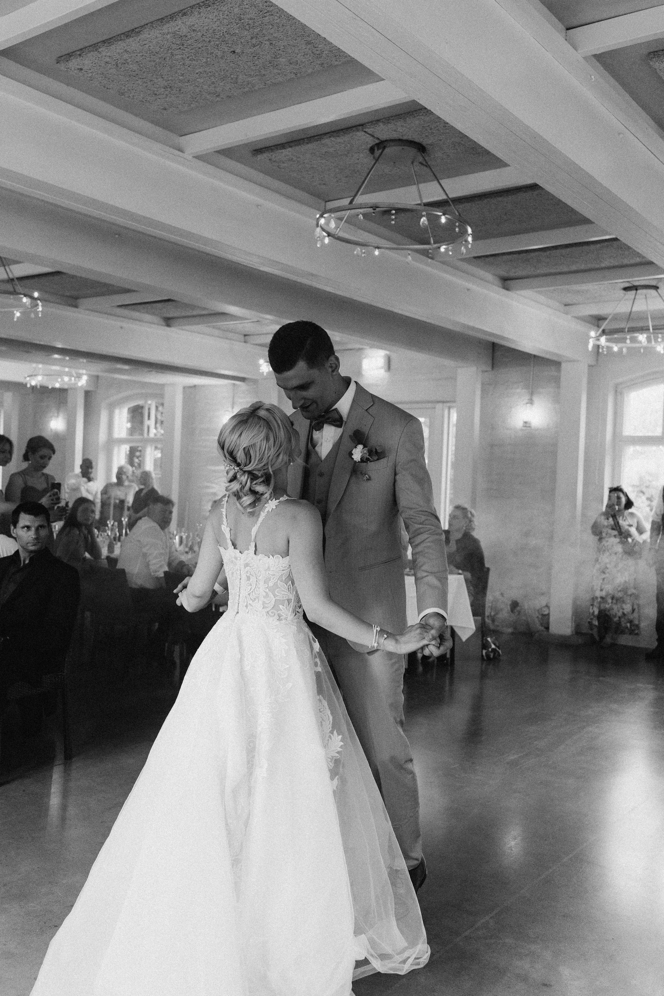 Wedding. Wedding and potrait photographer in Helsinki Vickan O