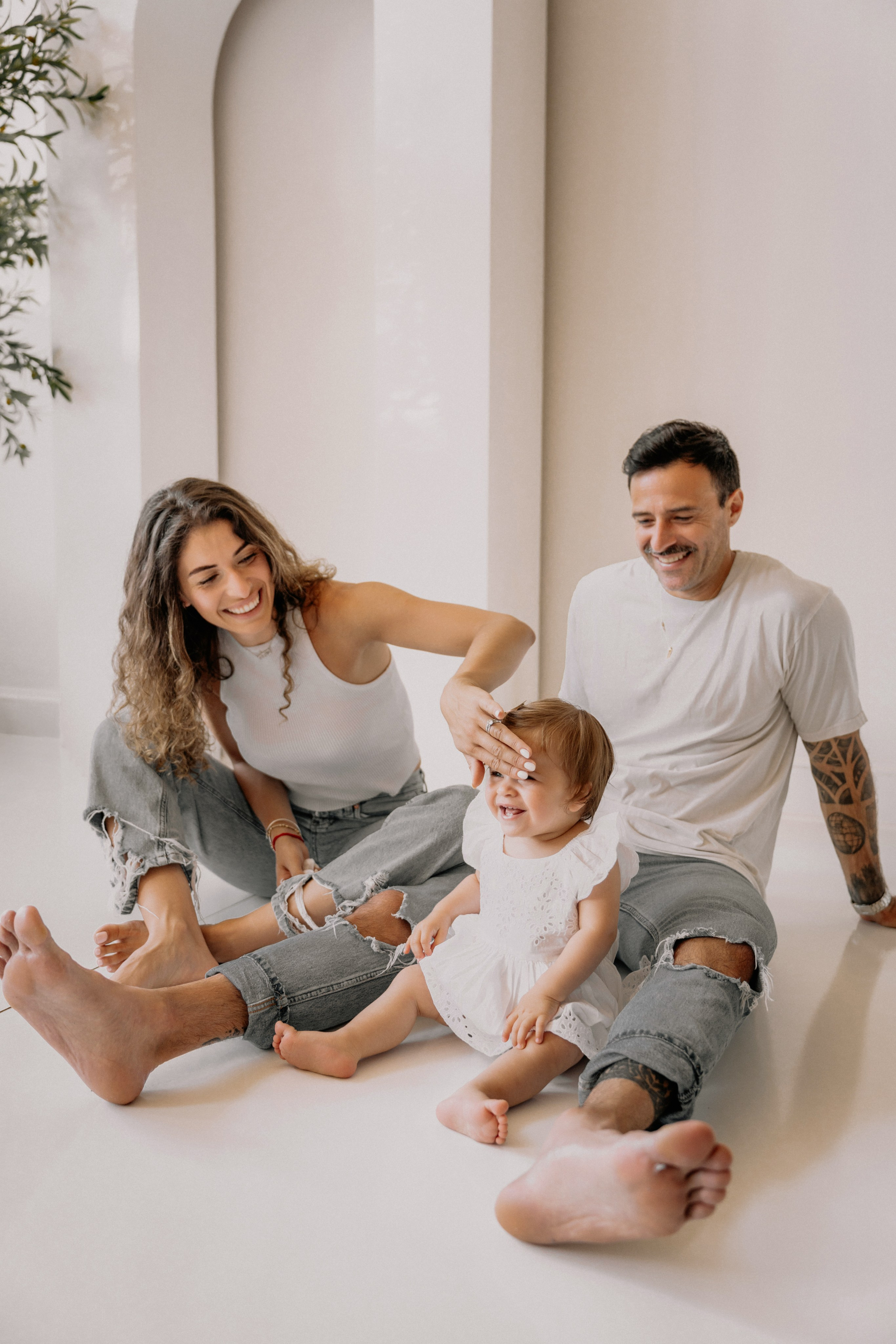 Maryanna, Bill, Mila. 1st year in studio. Wedding and family photographer and videographer PA, NJ, NY, DE, MD