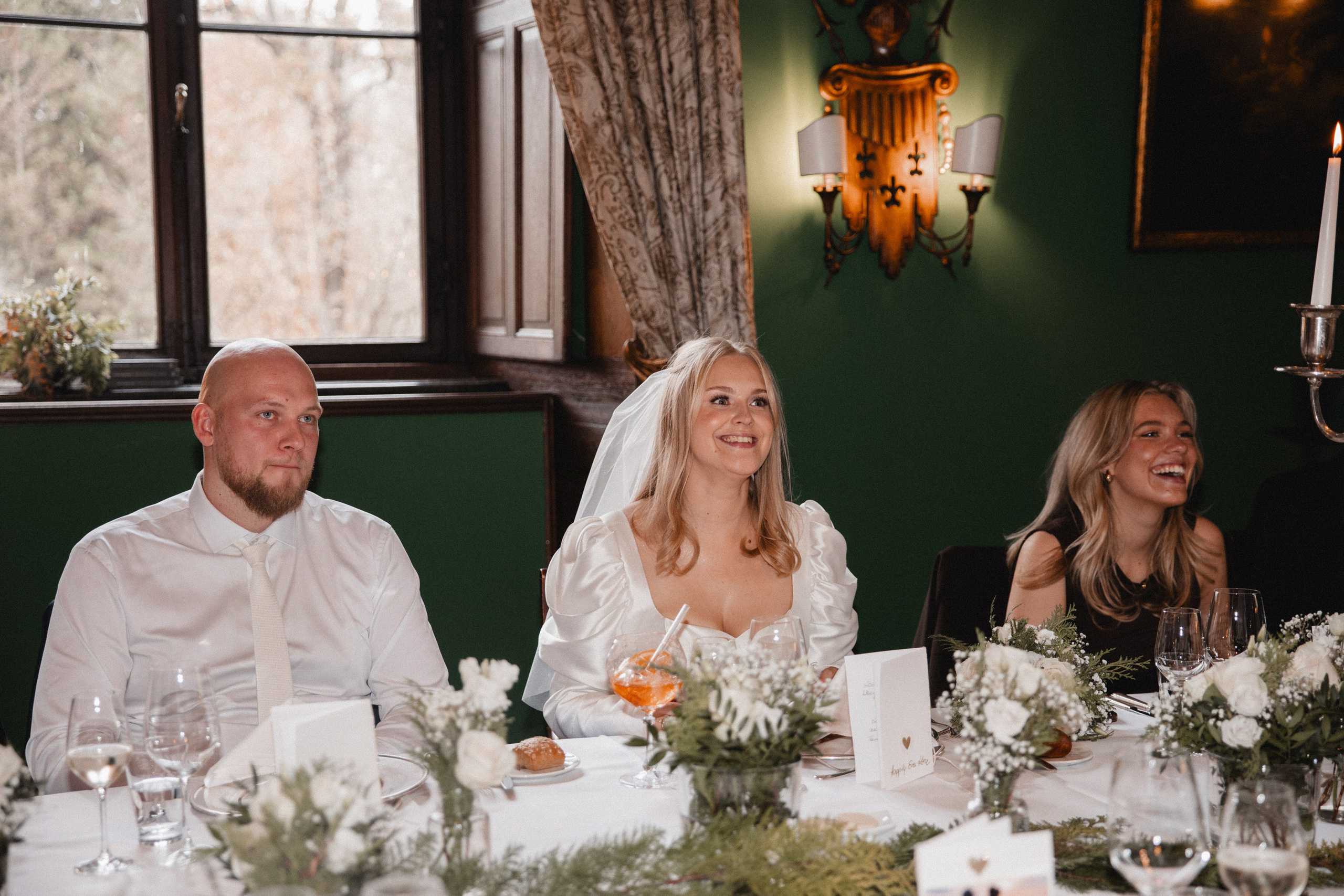 Louisa & Niklas | Schlosshotel Hugenpoet. Photographer in Bochum Dolia Halyna