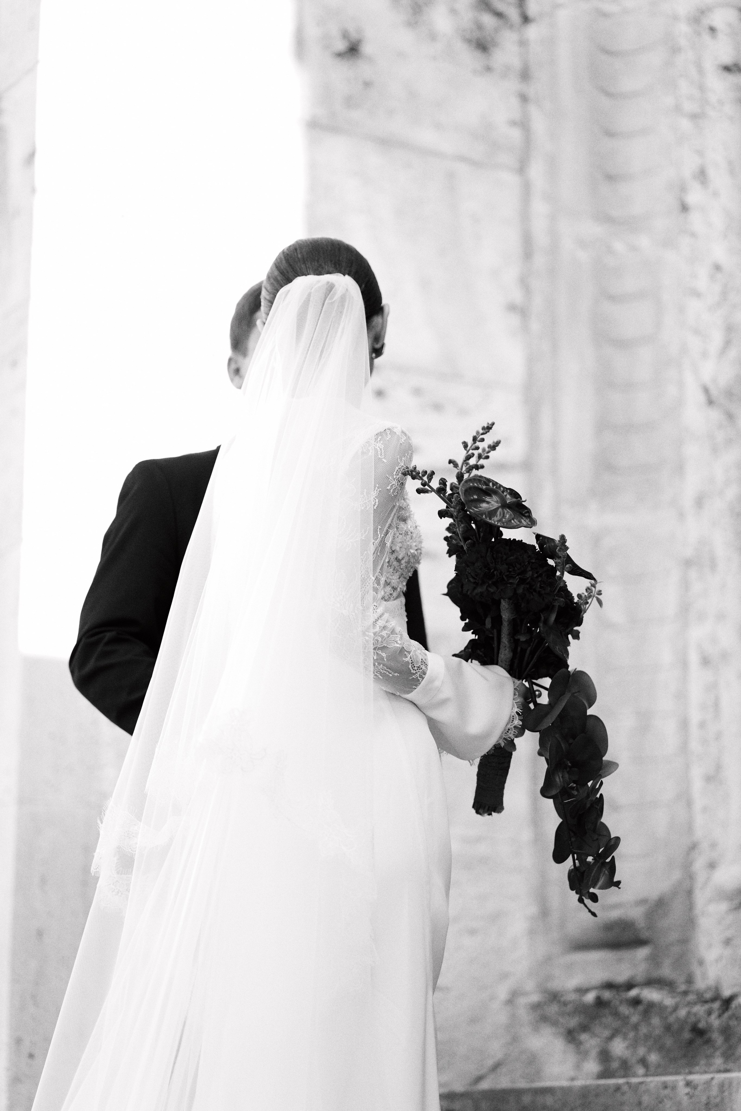 Elegant European wedding photography
