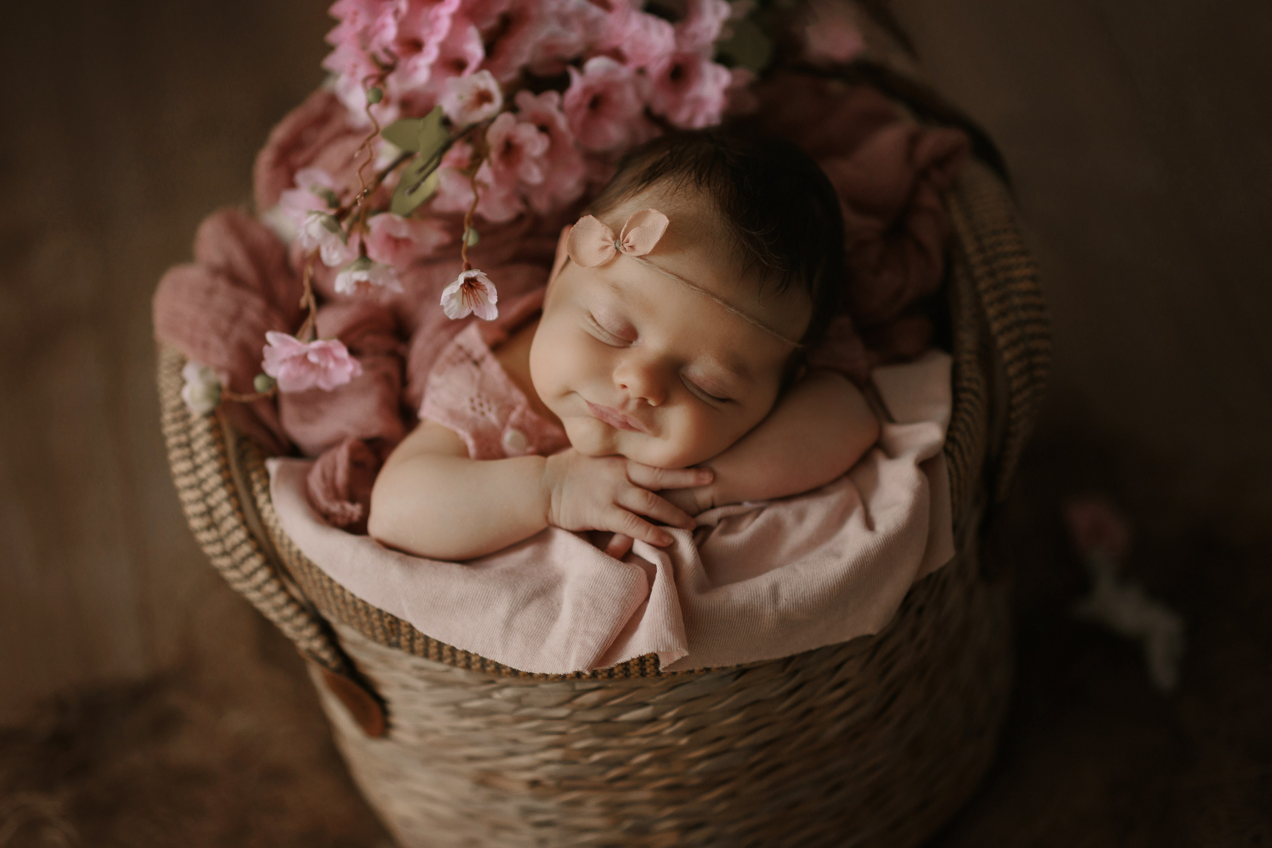 Newborn Shooting at the age of 1 Month. Family Fotografer in München und Umgebung