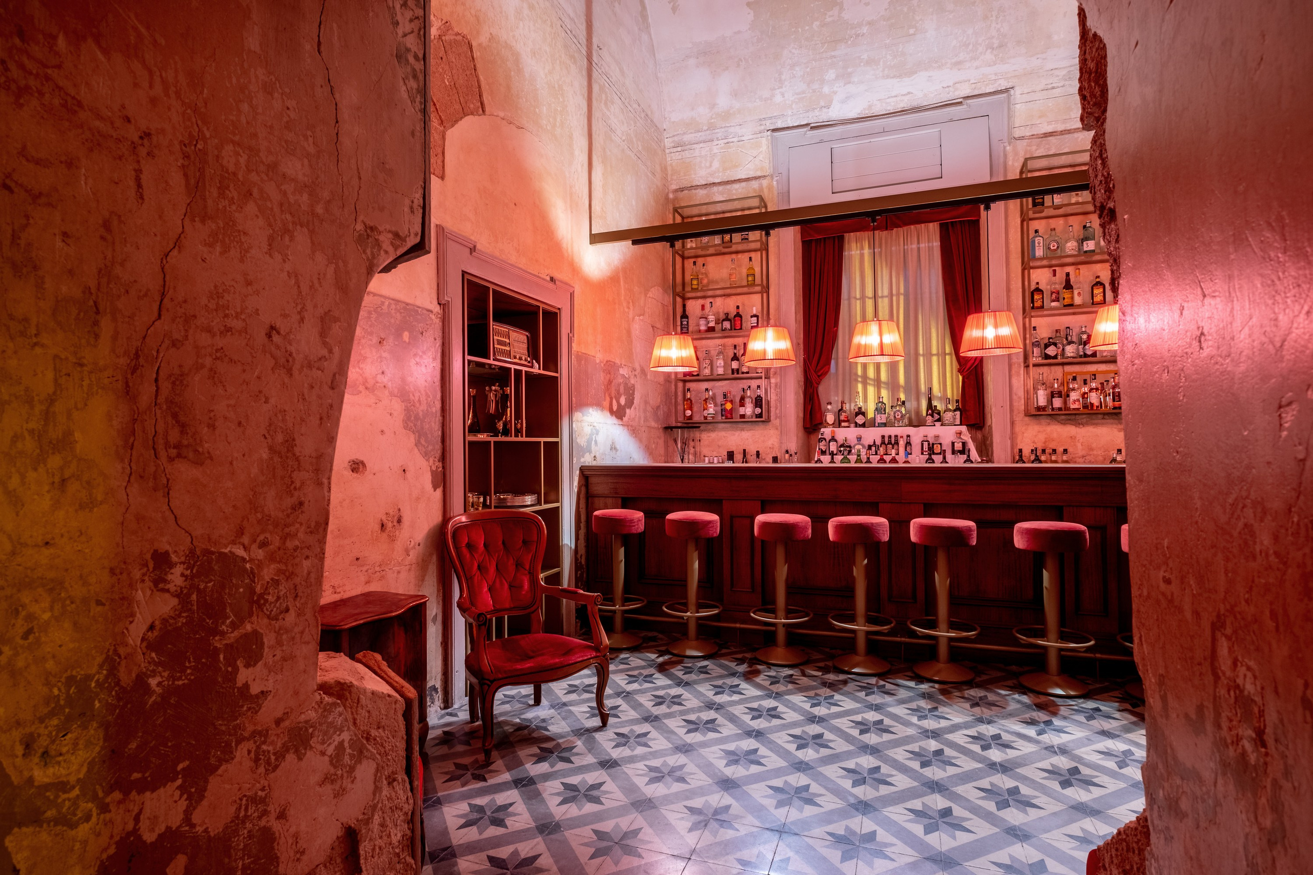 Bar restaurant in Taranto (Apulia)