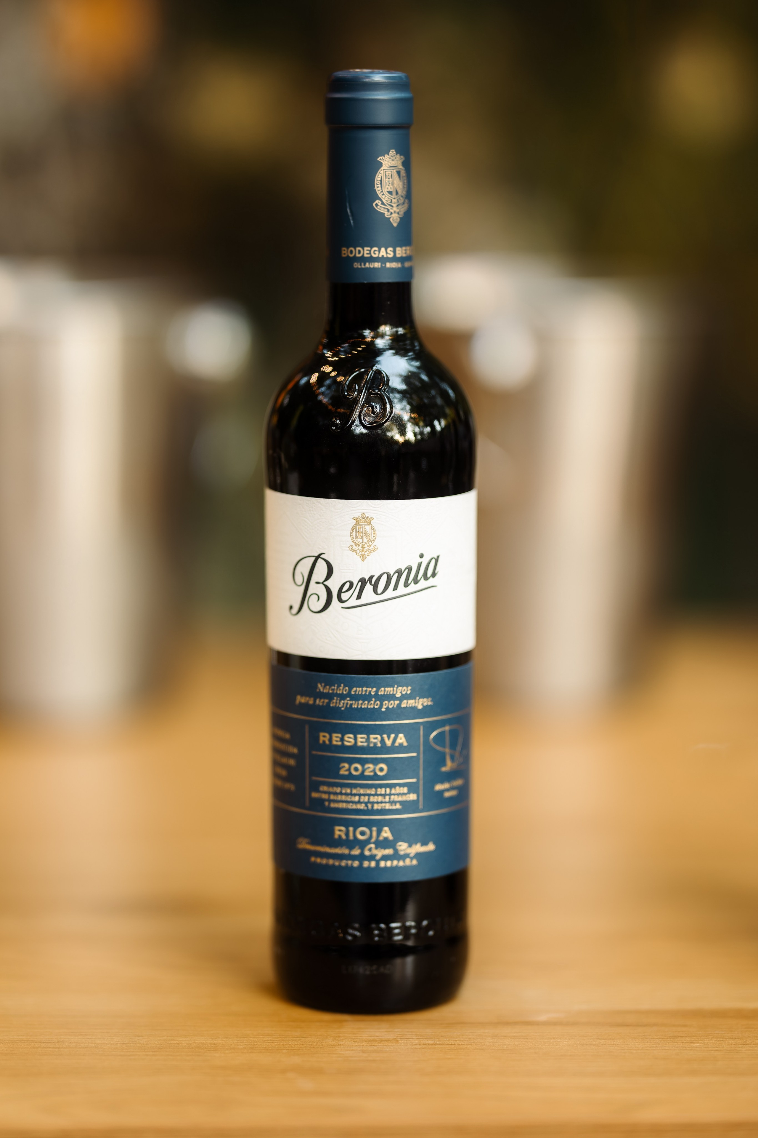 Wine Dine Challete. Marius Ciocan