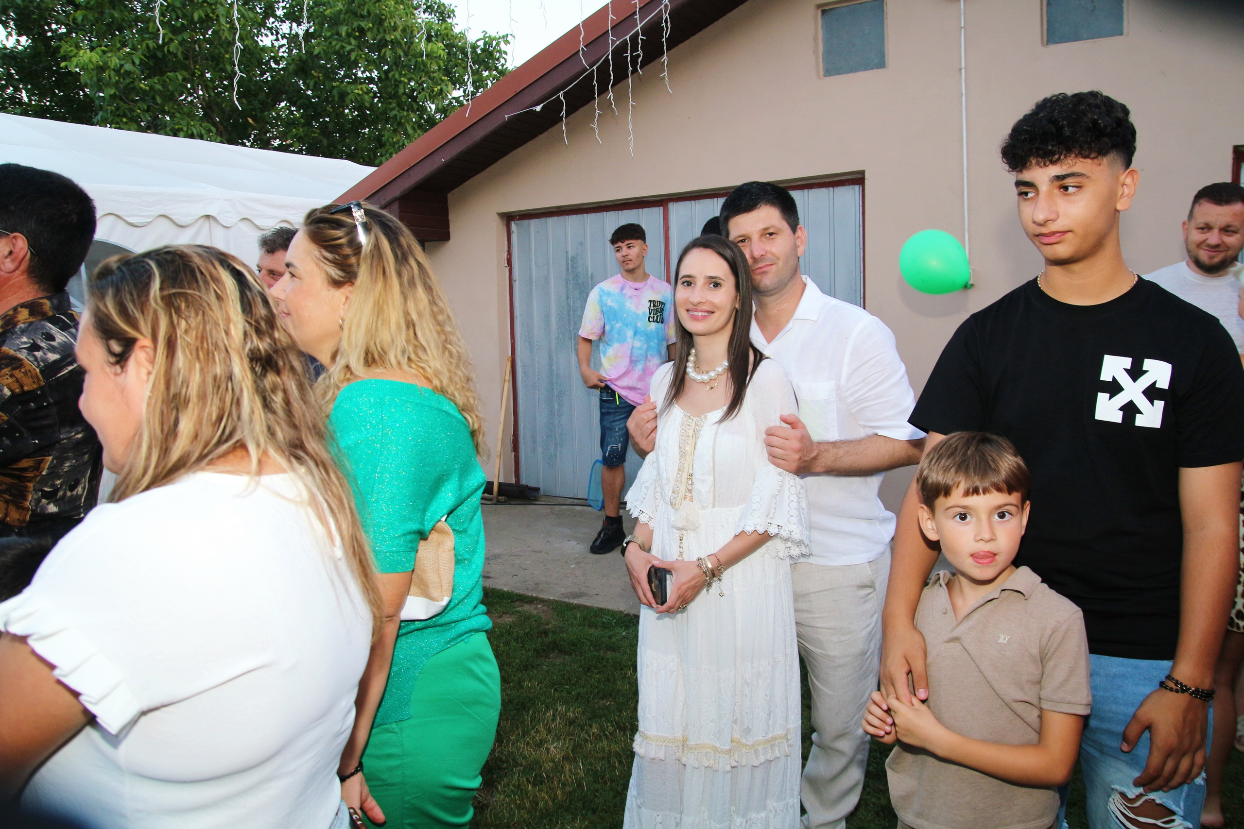 BYZO MEDIA. PETRU BYZO - family and children photographer in ROMANIA