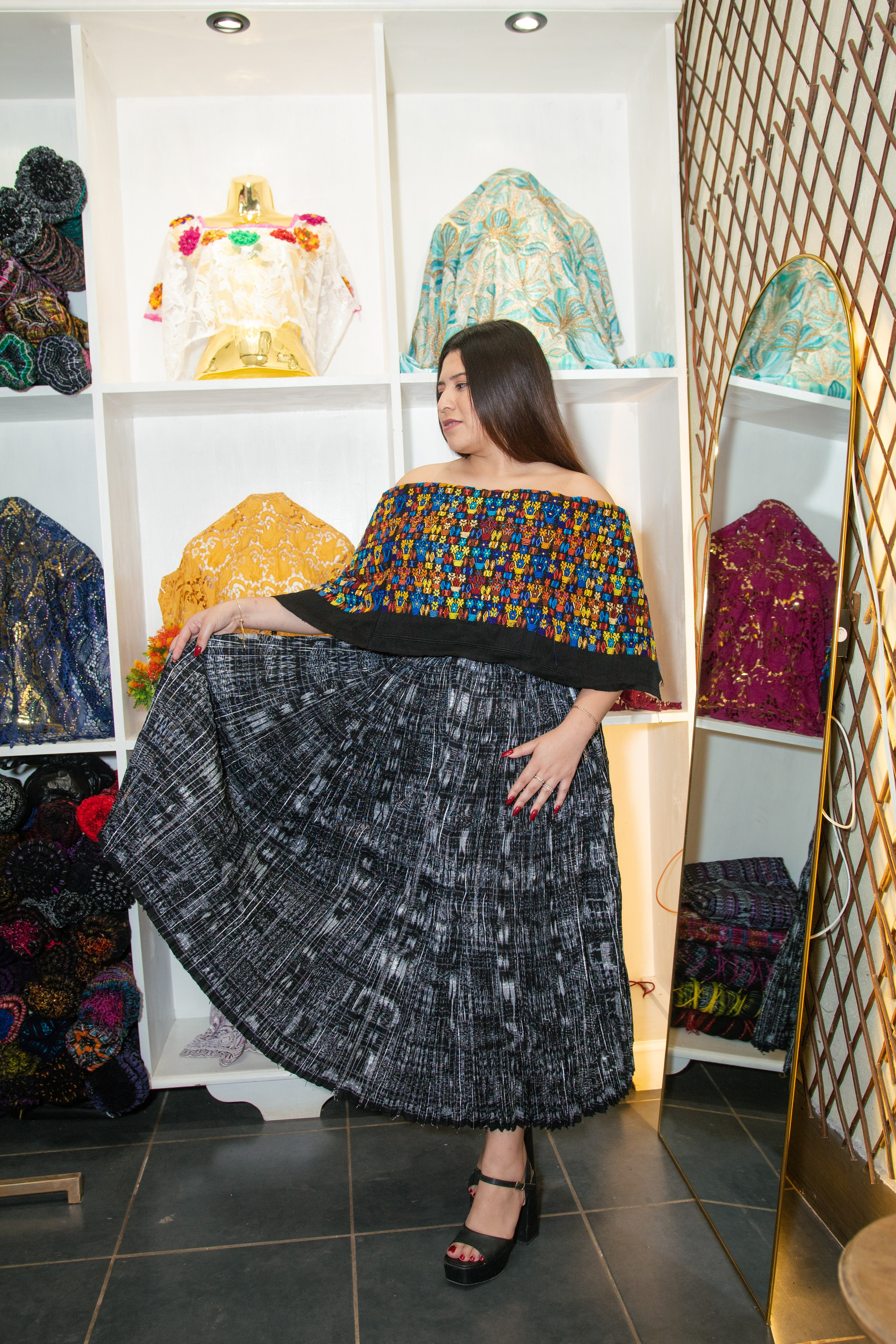 MODA. Henry Elmister fotógrafo de alta Verapaz Guatemala