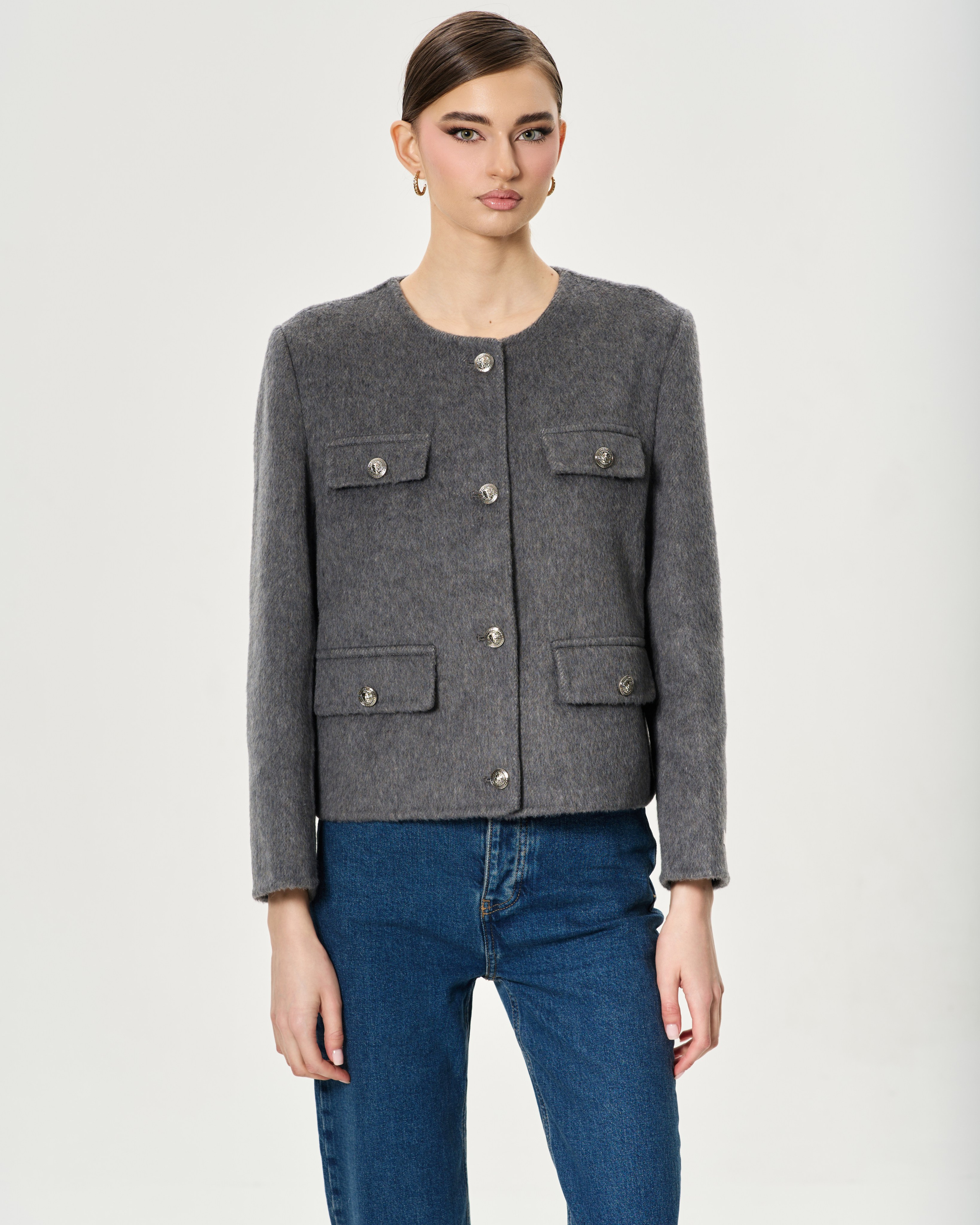 E-COMMERCE FASHION. Dubai photographer Anastasiia.dxb — portrait, fashion and brand photoshoots. Professional photographer for personal and commercial projects