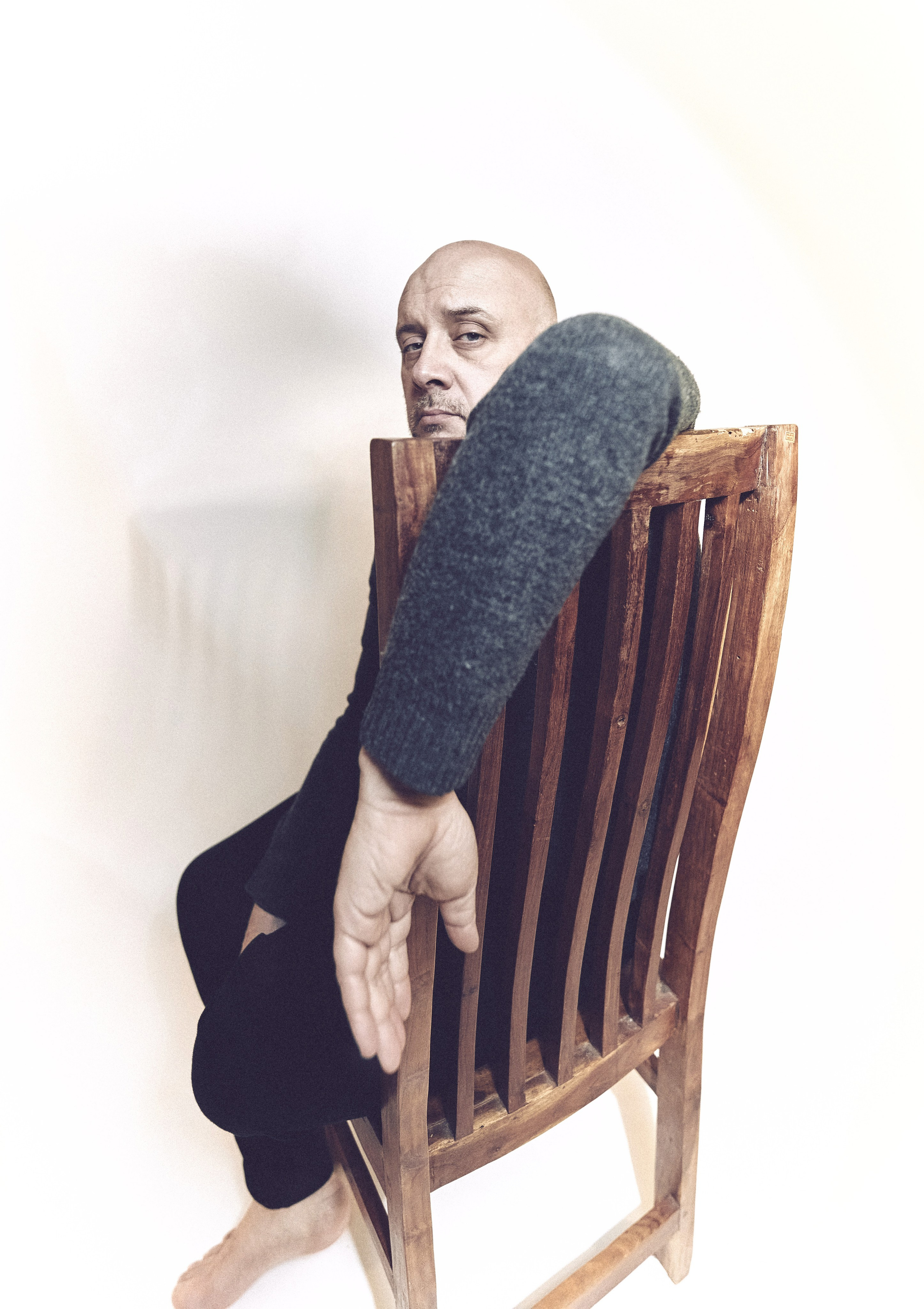 Portret Malarza - Simeon Genew - Portrety w studio - Fotograf i wideograf Andriej Szypiłow