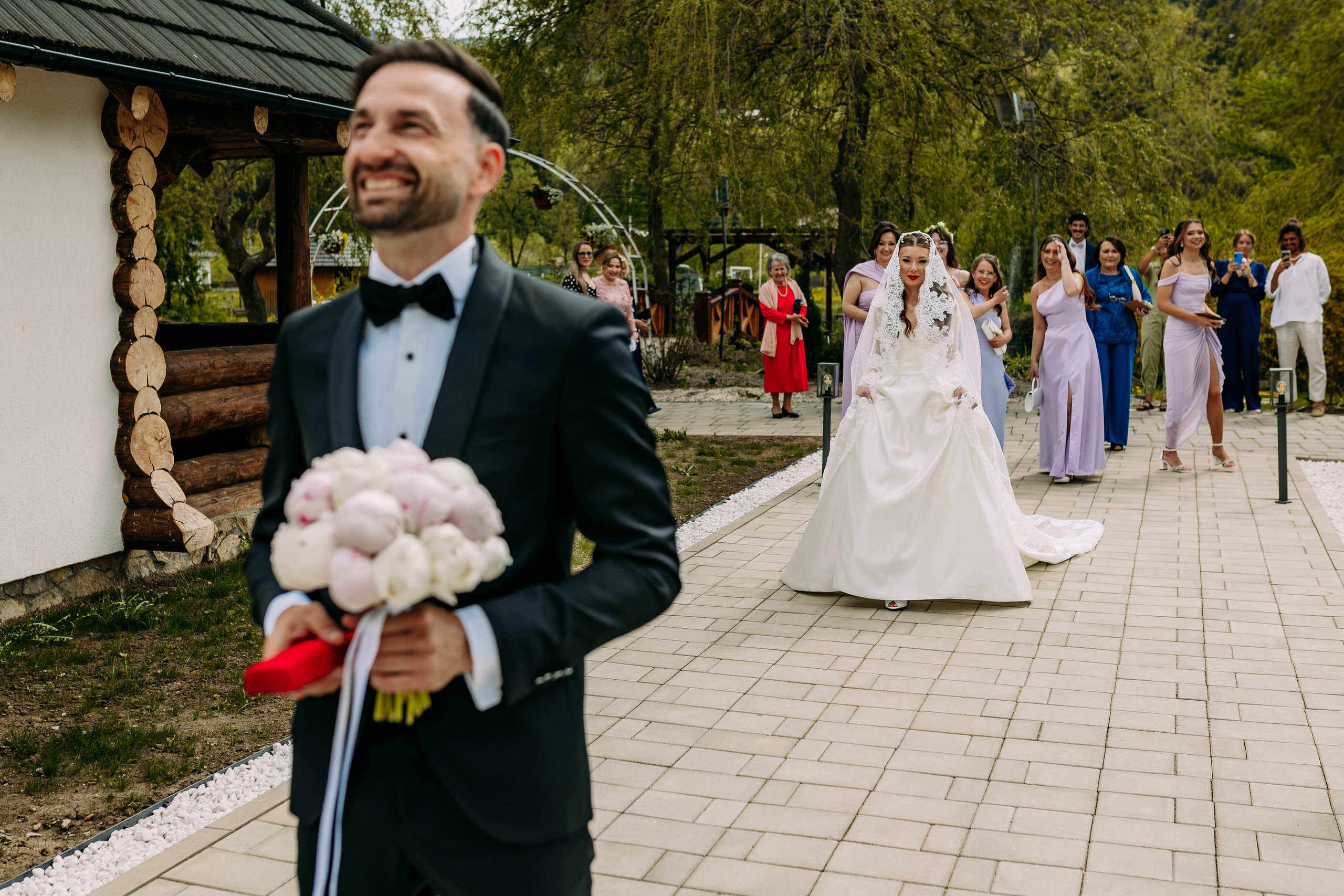 Nuntă Liliana & Emanuel. Photographer Miruna Buculei