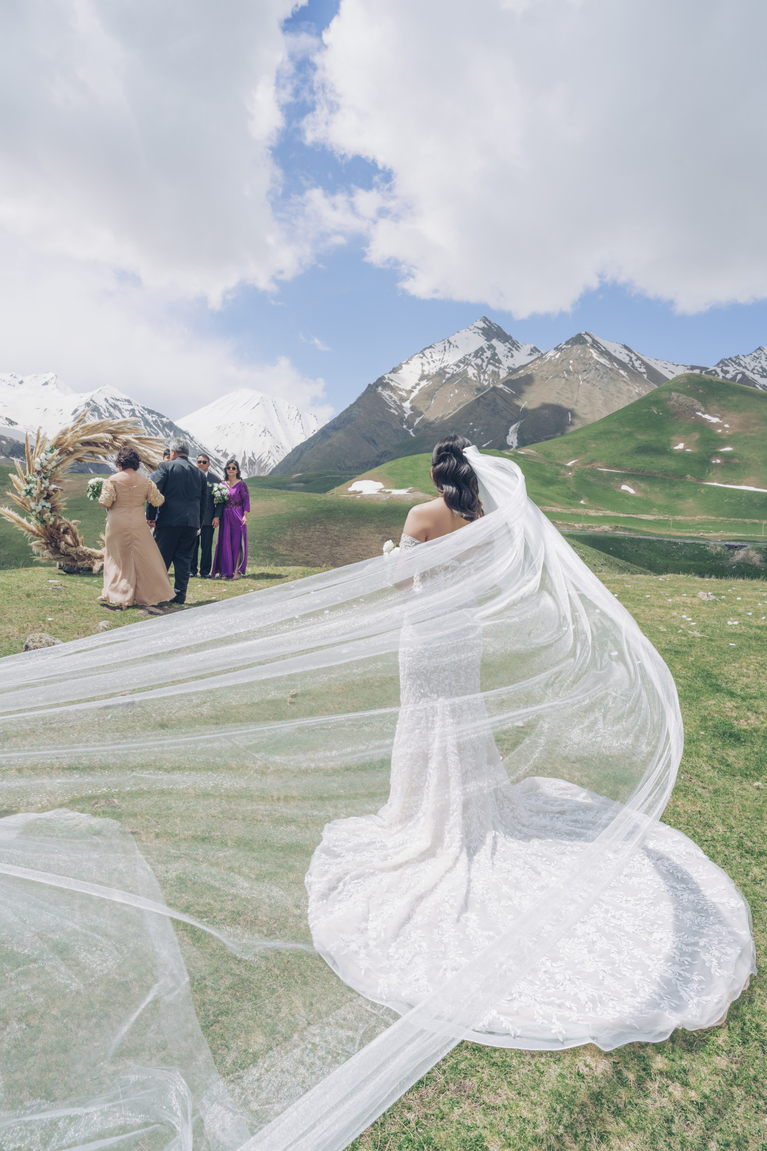 Wedding gudauri. Create your own history with Pierre Studio