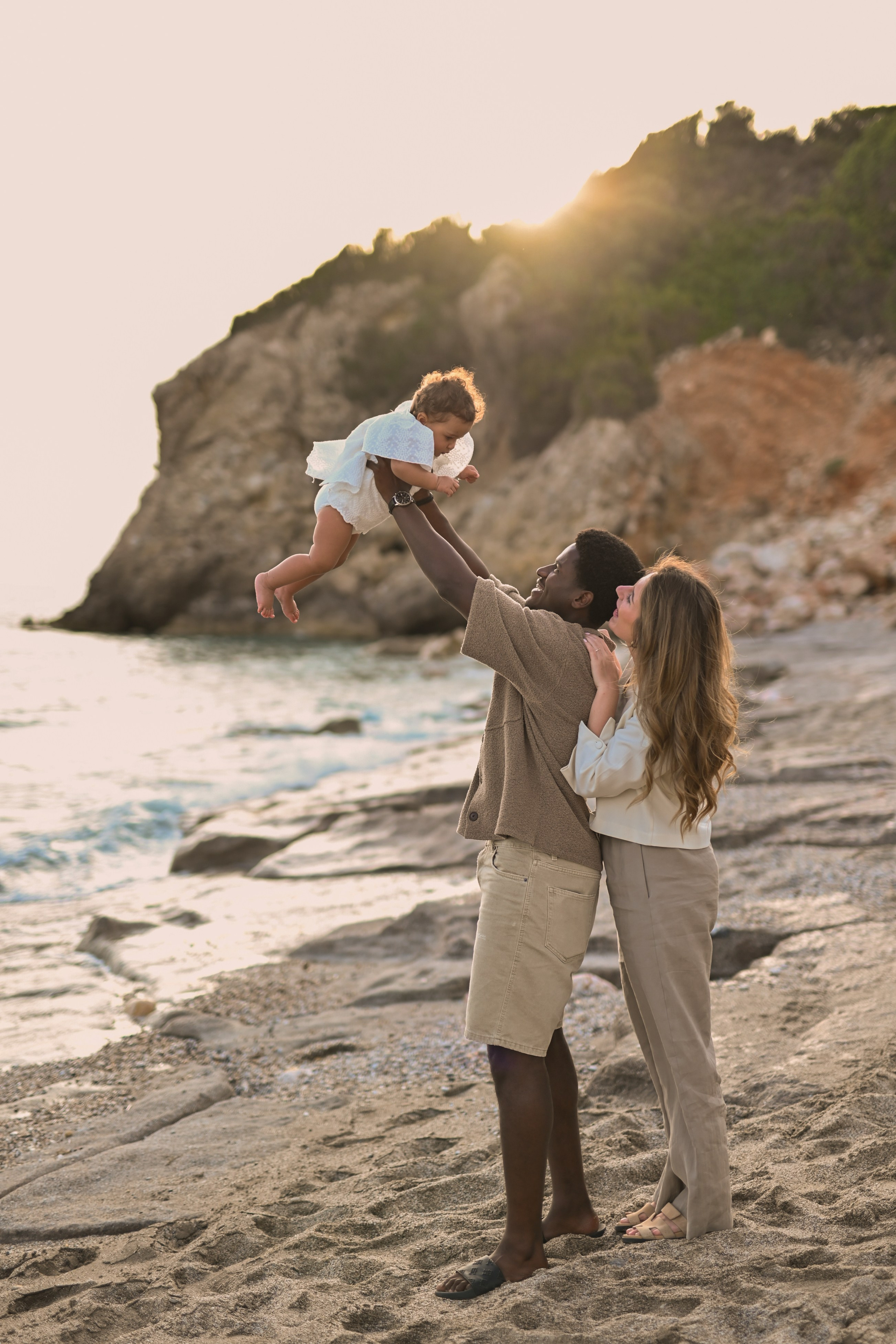Семейная съемка на пляже Улаш. Фотограф в Алании (Аланье), Сиде, Манавгате. Турция
