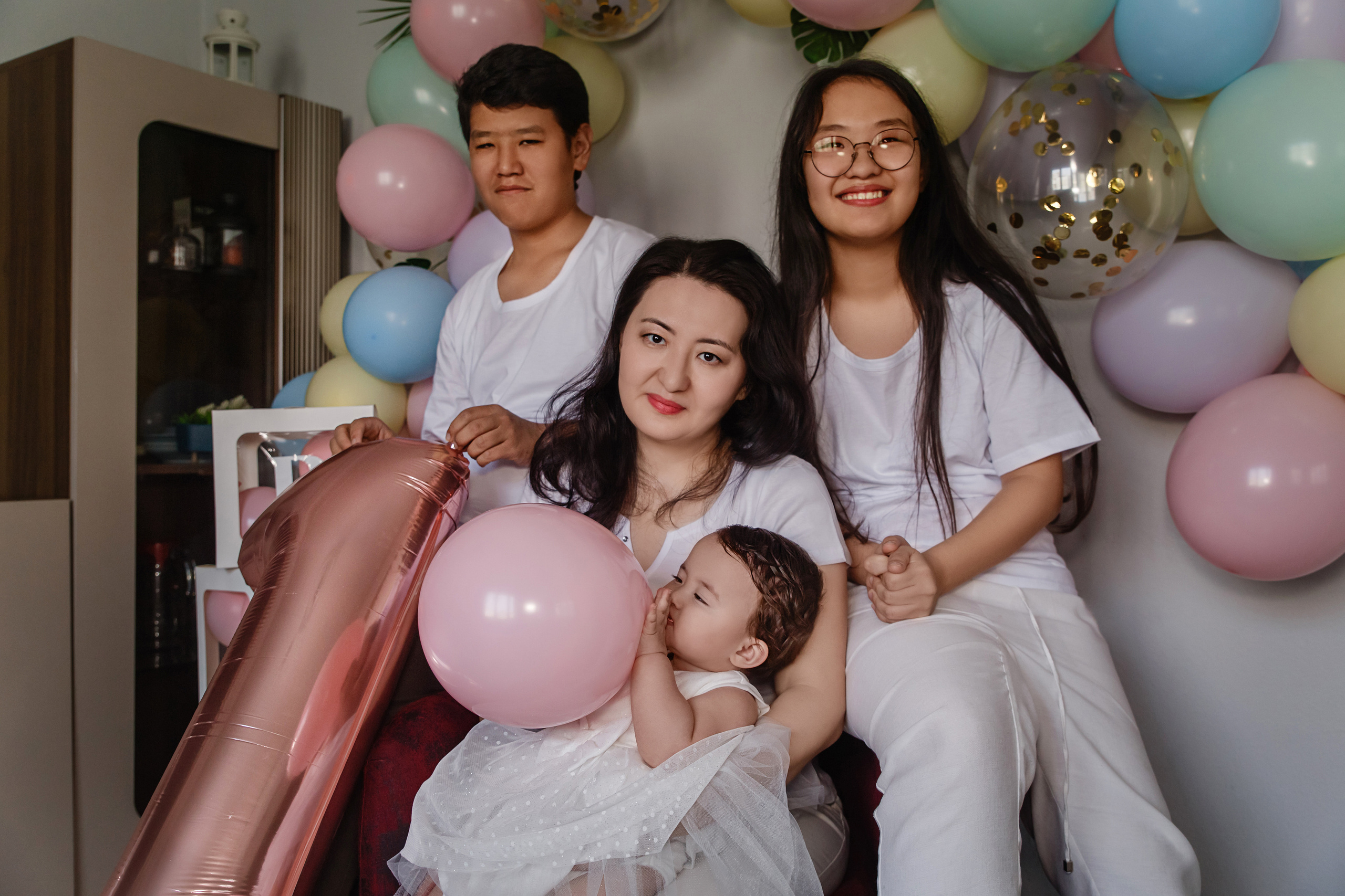 Lifestyle photo session for 1 year of birth