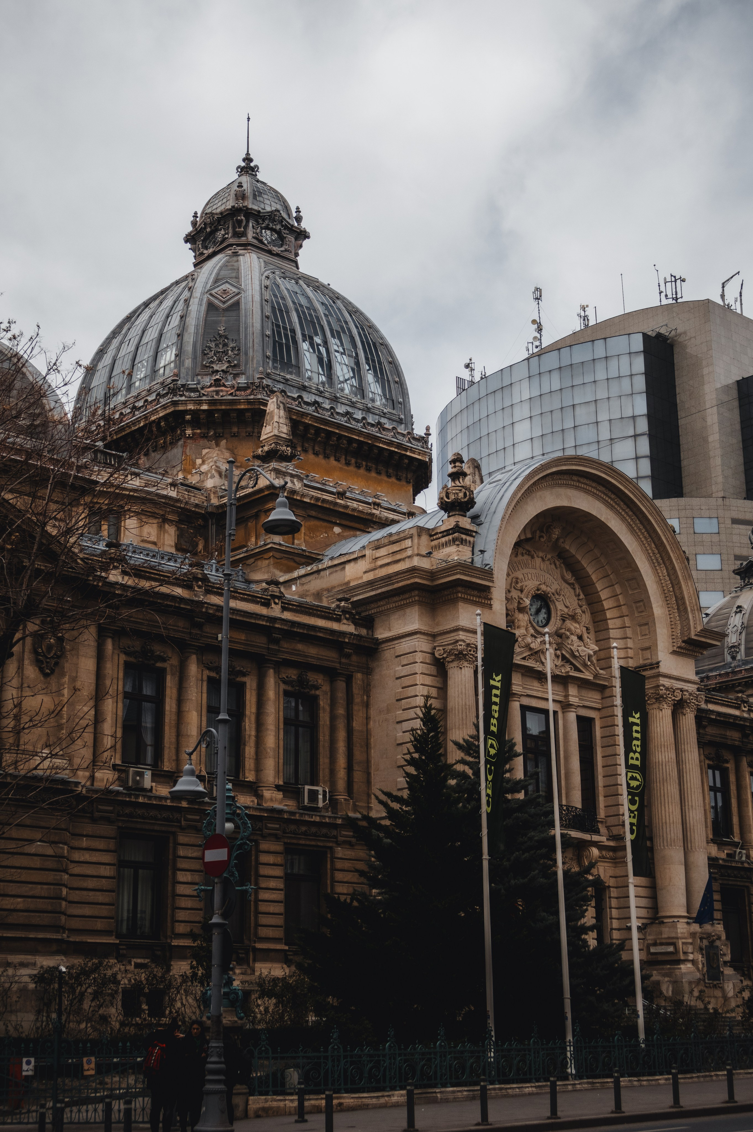 Bucharest. Дизайнер и Фотограф в Кишинёве Бусуйок Станислав