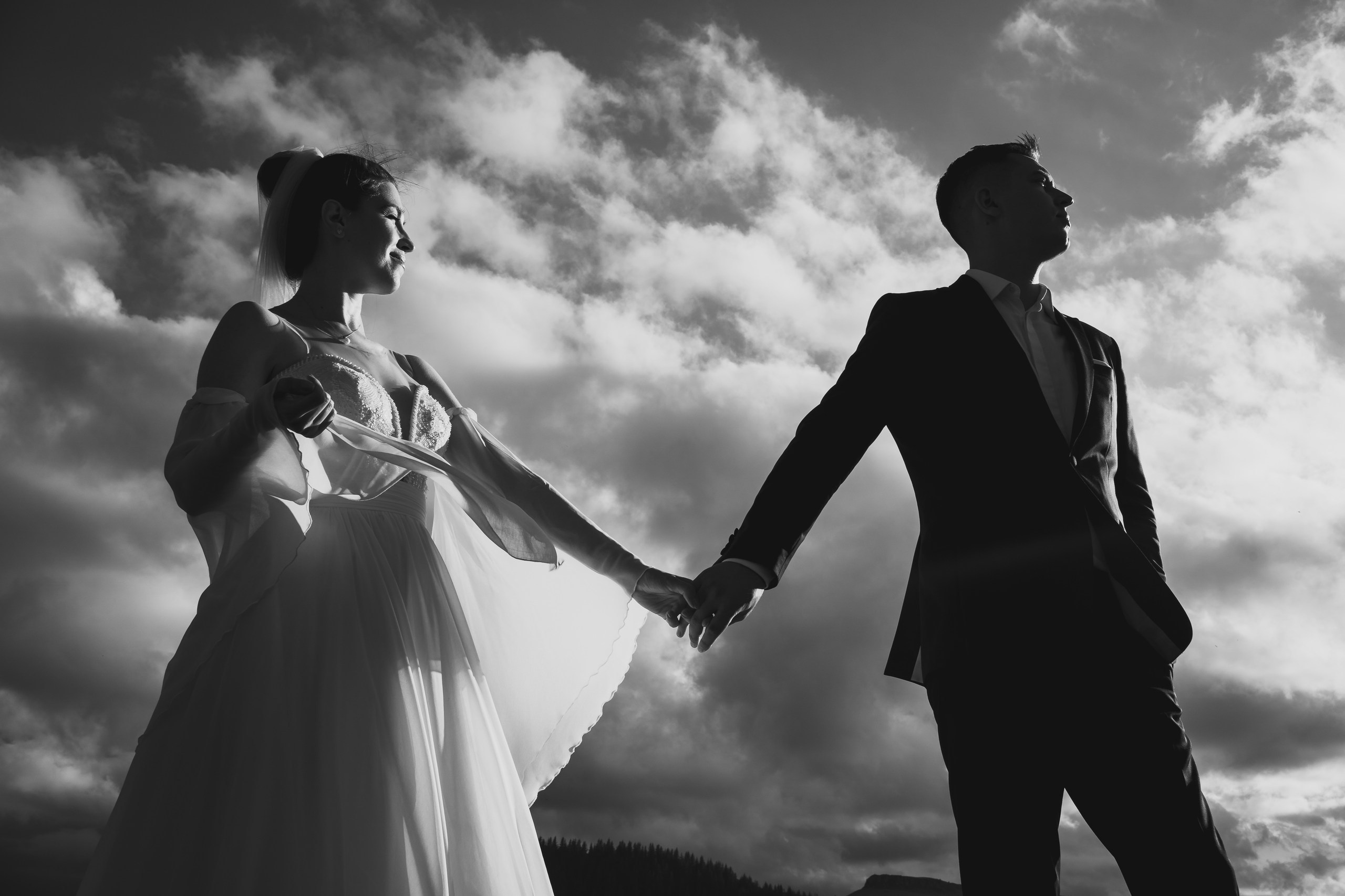 Trash the dress — Lorena&Adi  - Mihai Popa. Mihai Popa |Wedding Photographer | Worldwide | Bucharest