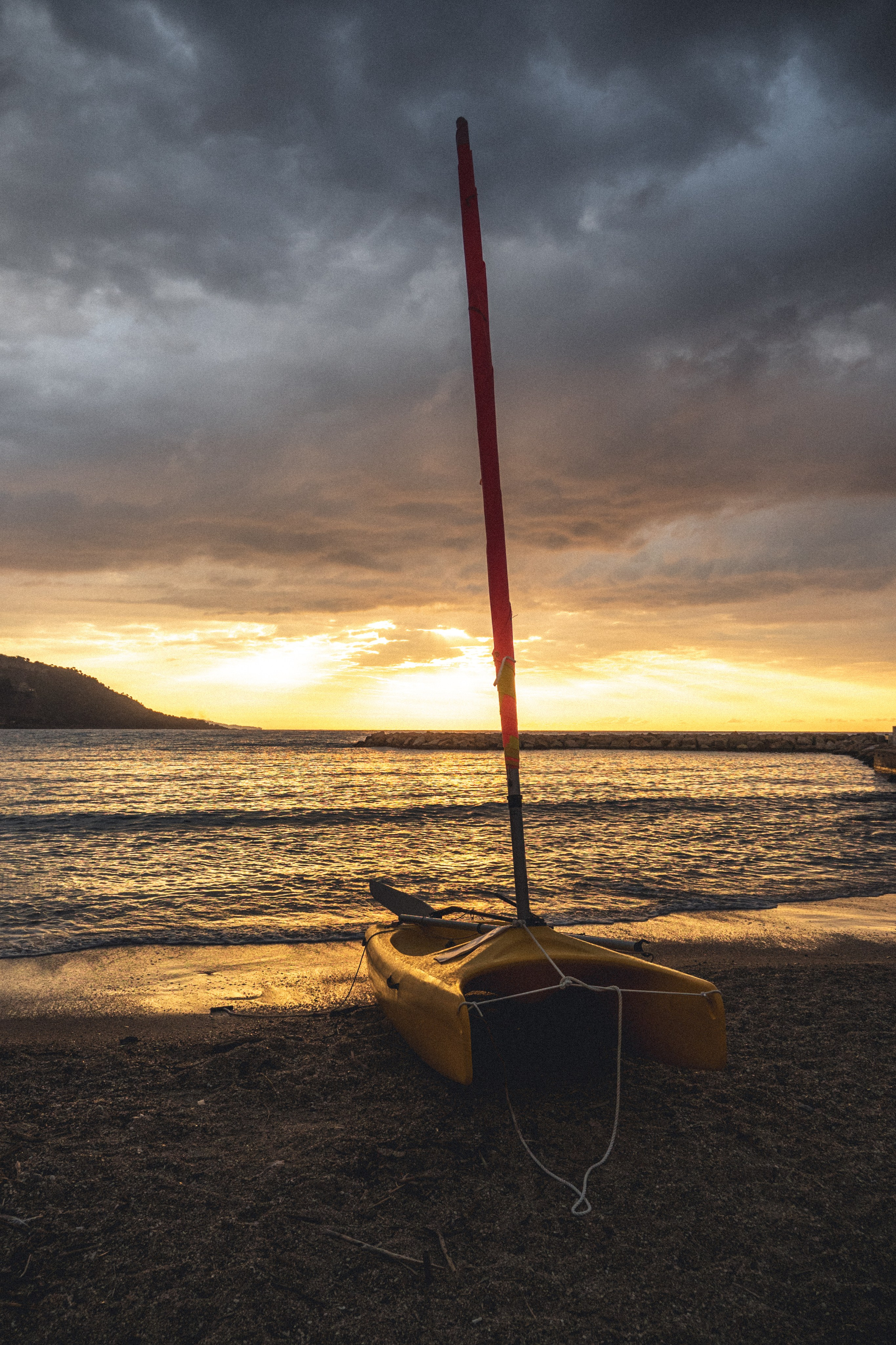 Lever de soleil à Menton. Photographe sur Cote d’Azur. Portraits de familles, couples, enfants, événements