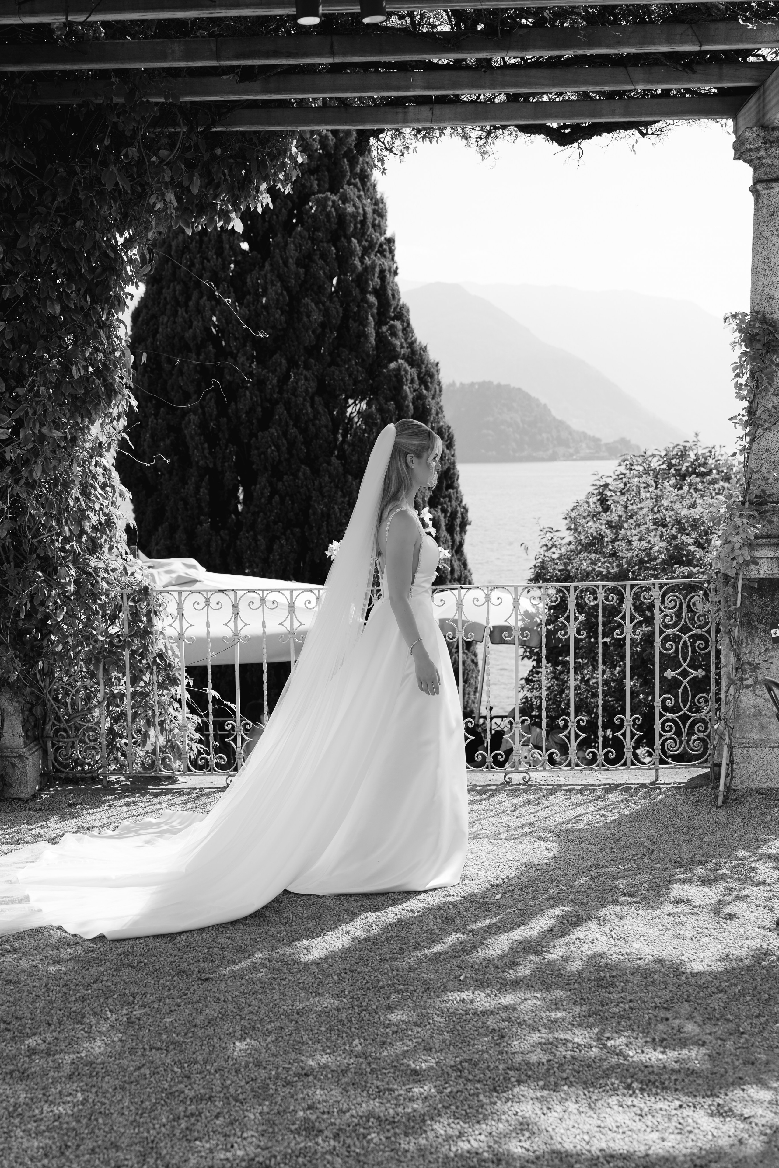 SIMONA AND SERDJIO_VILLA CIPRESSI_LAKE COMO. PHOTOGRAPHER IN ITALY