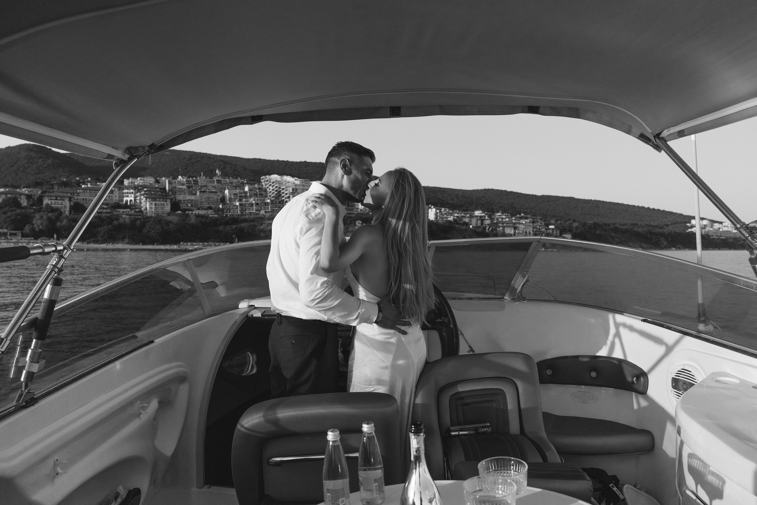 Love is…. Фотограф Ирина Йотова