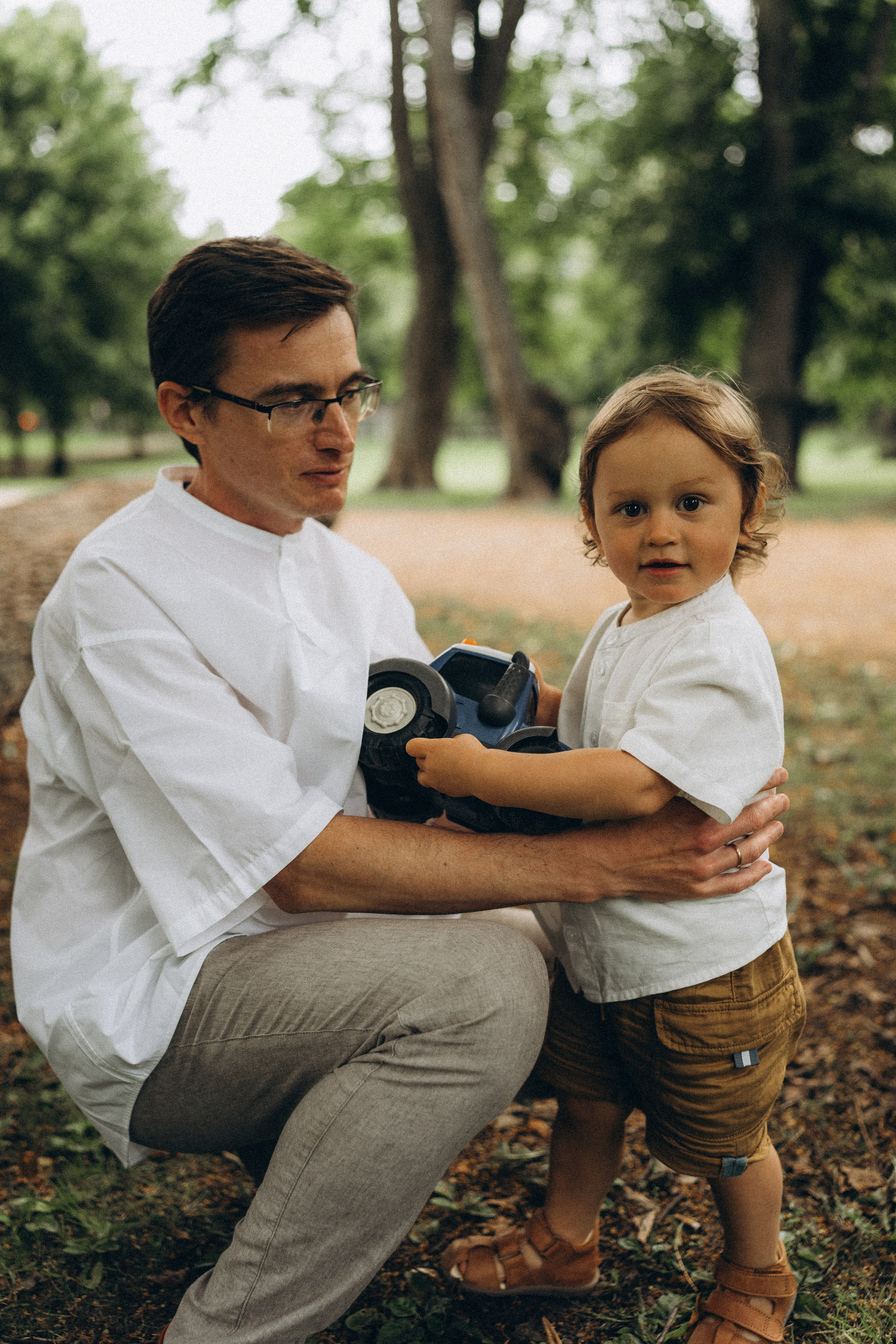 Kaivopuisto. Wedding and potrait photographer in Helsinki Vickan O