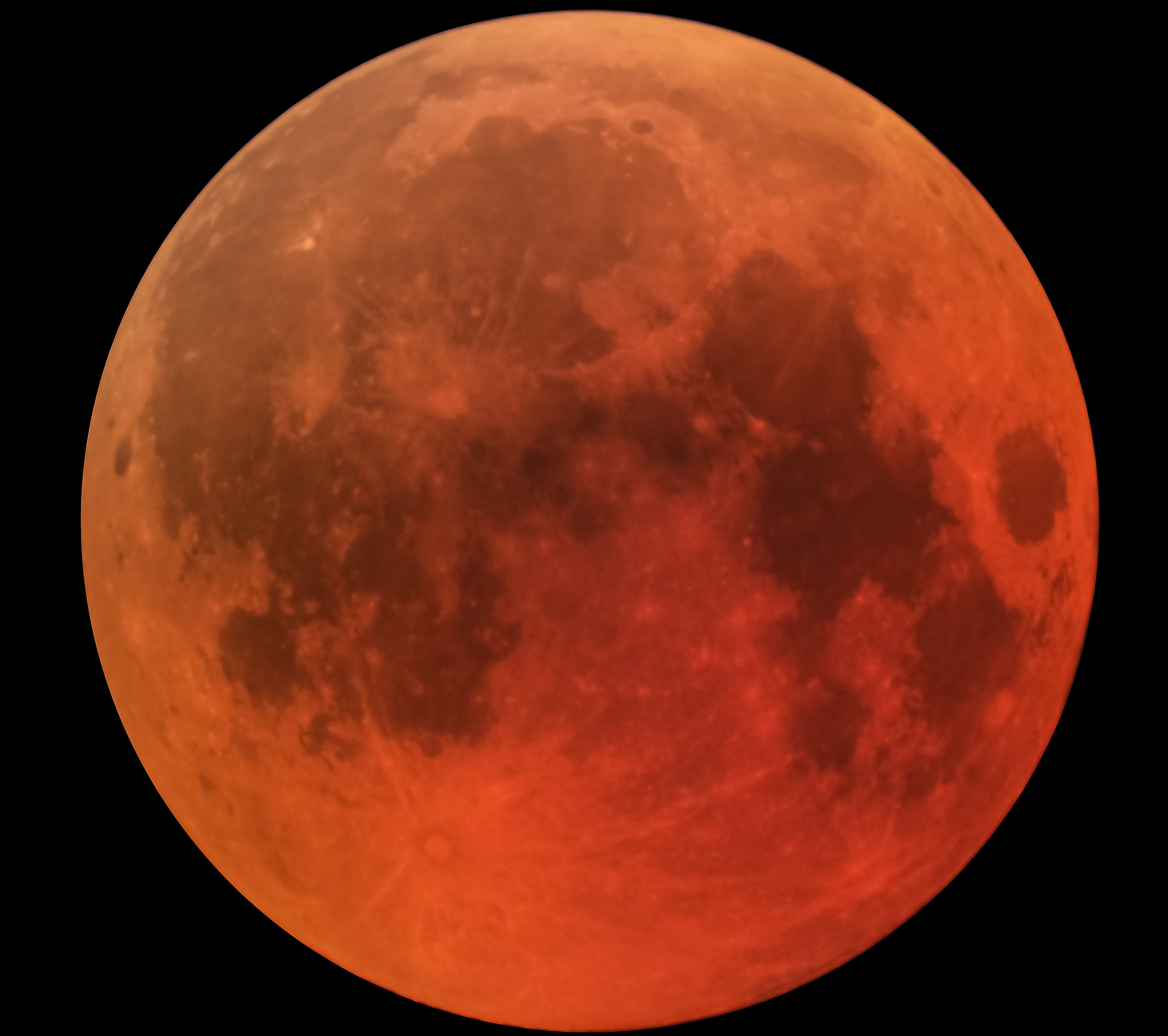 Qanlı Ay — Ay tutulması. Həvəskar Astronomlar Cəmiyyəti — Astronomy.az