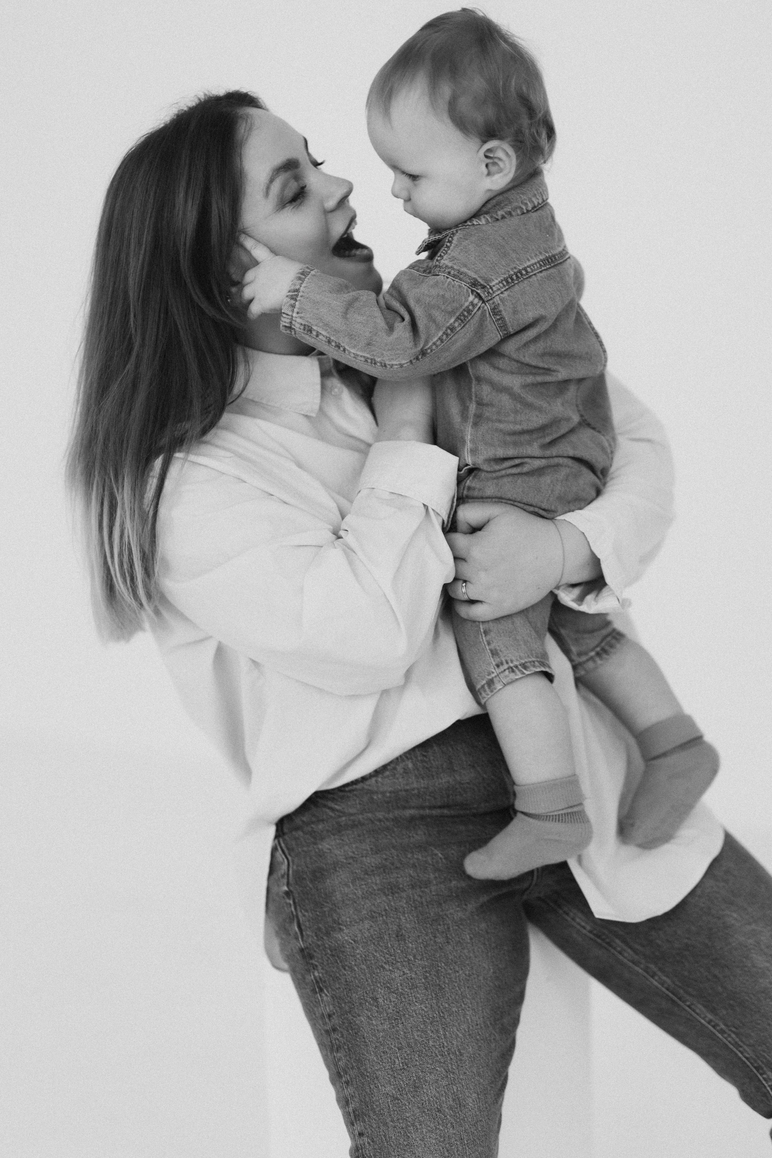 Moderni šeimos fotosesija | STUDIO. Vestuvių ir šeimų fotografė Lena Bondarenko / belove photo