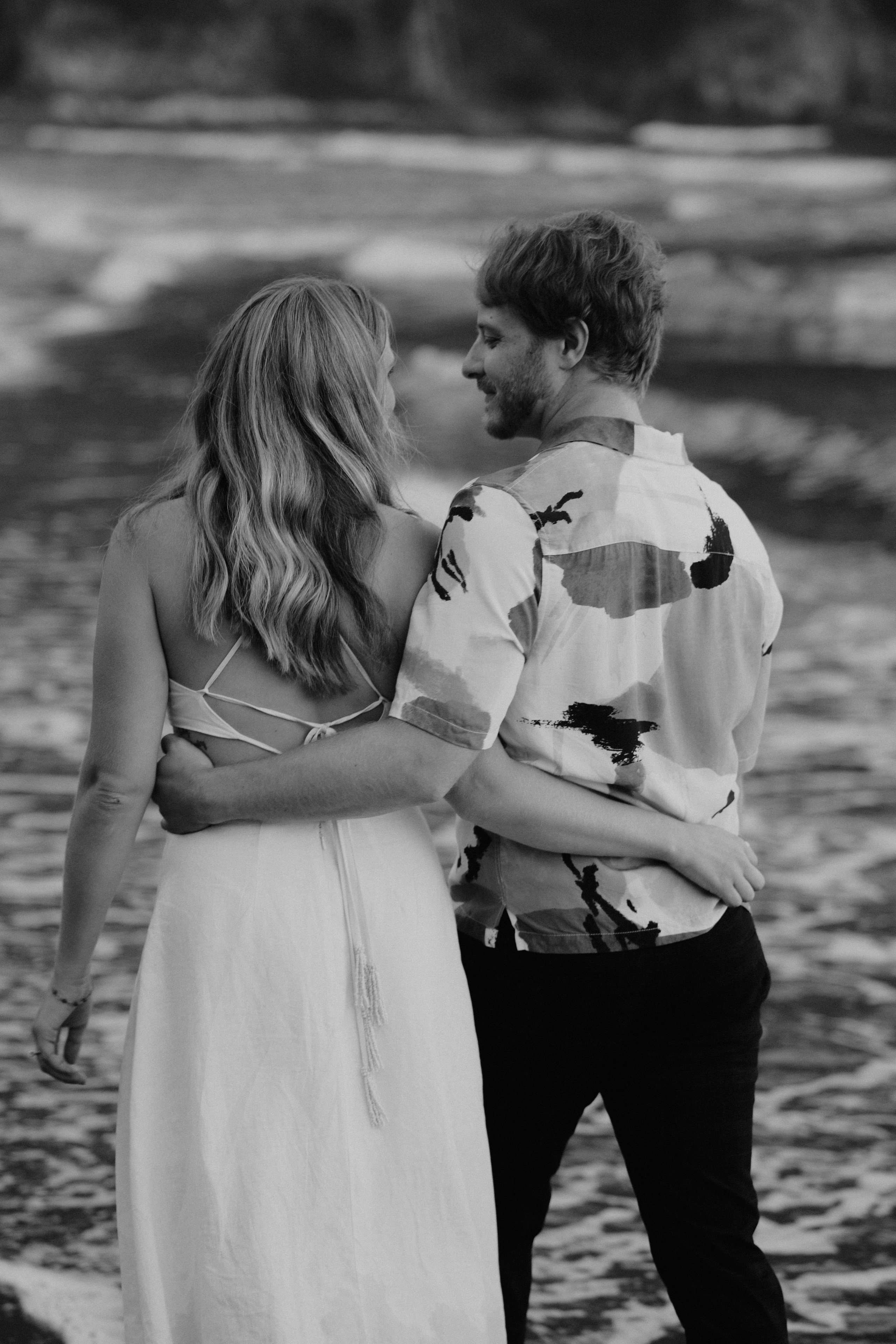 Engagement Photography at Cannon Beach | Jessie & Isaac's Session by Georgy Shishkin | Capturing Moments in Portland, Seattle, Bend & Oregon. Capturing Love in the Heart of the Pacific Northwes