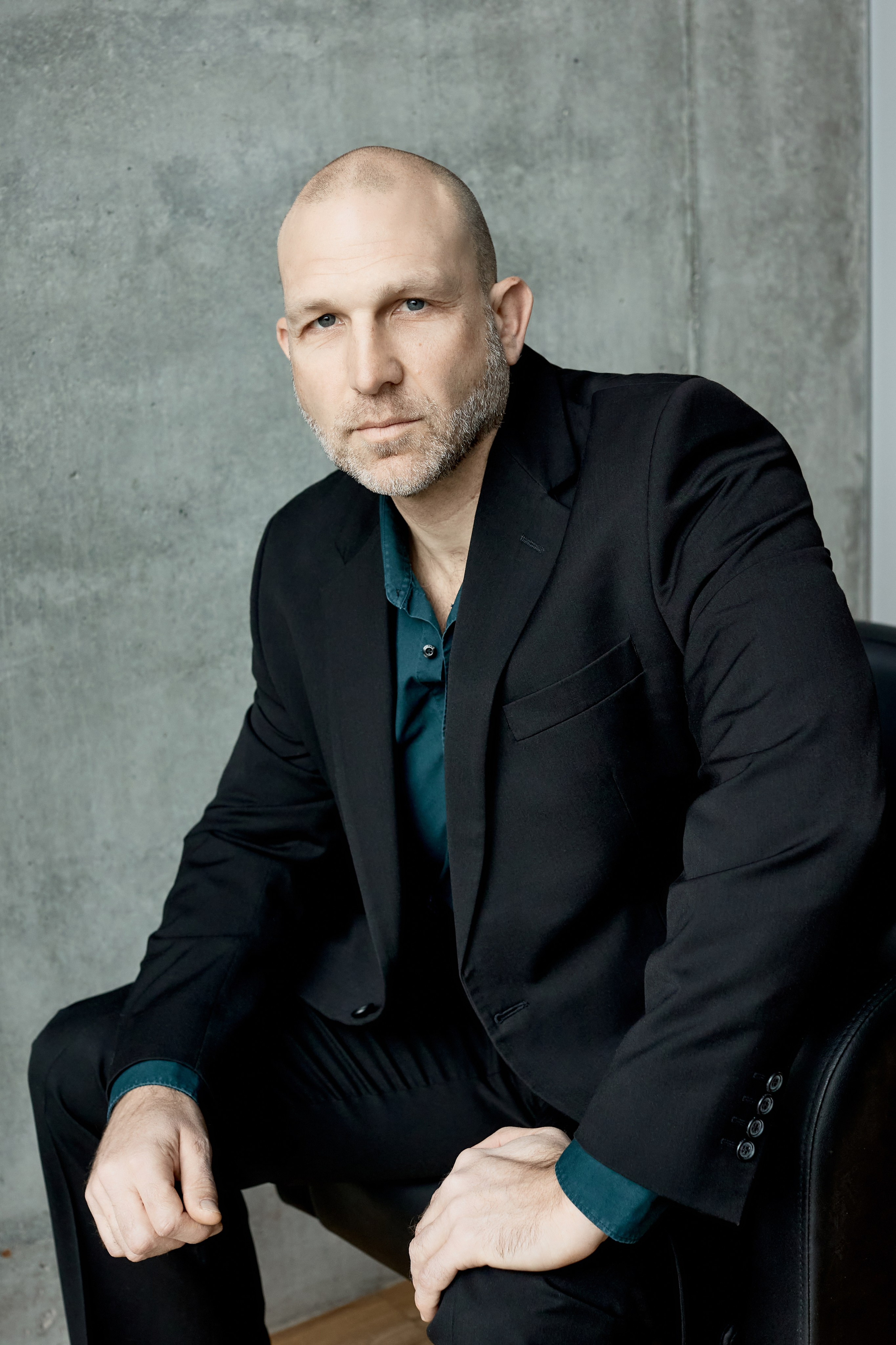 Martin. Amazing photo session at a time convenient for you. Y