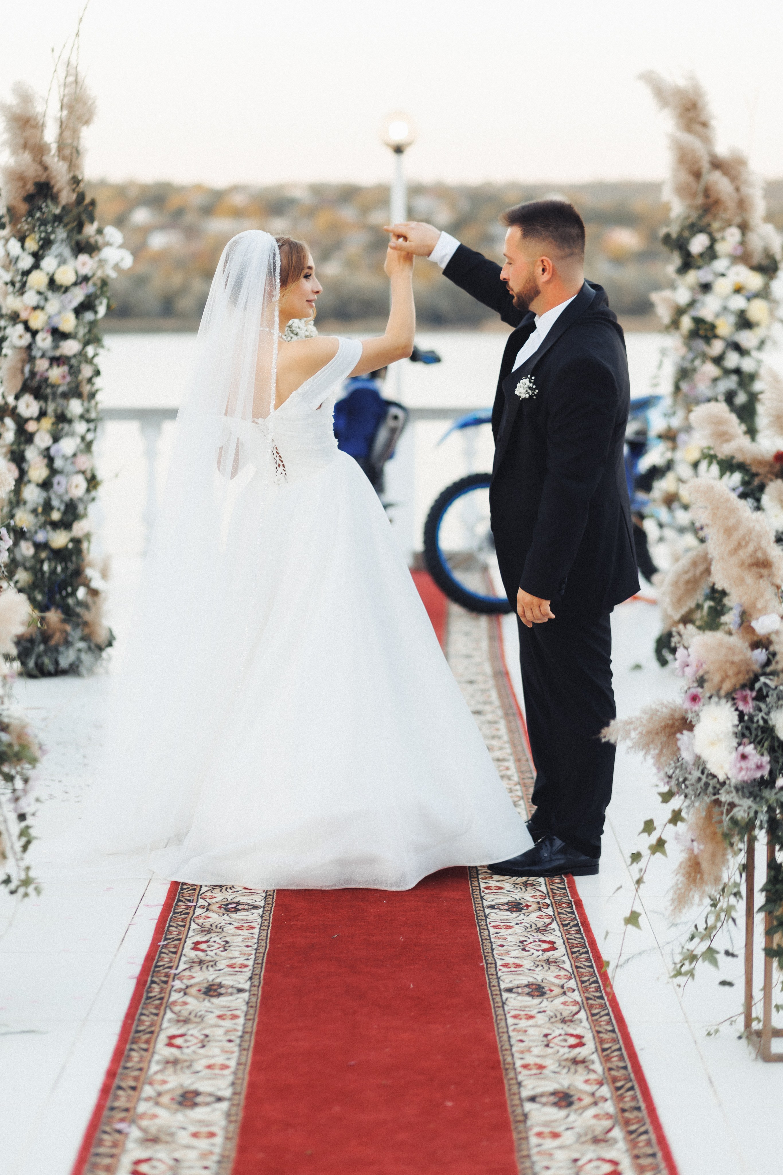 X & S. Fotograful evenimentului tău